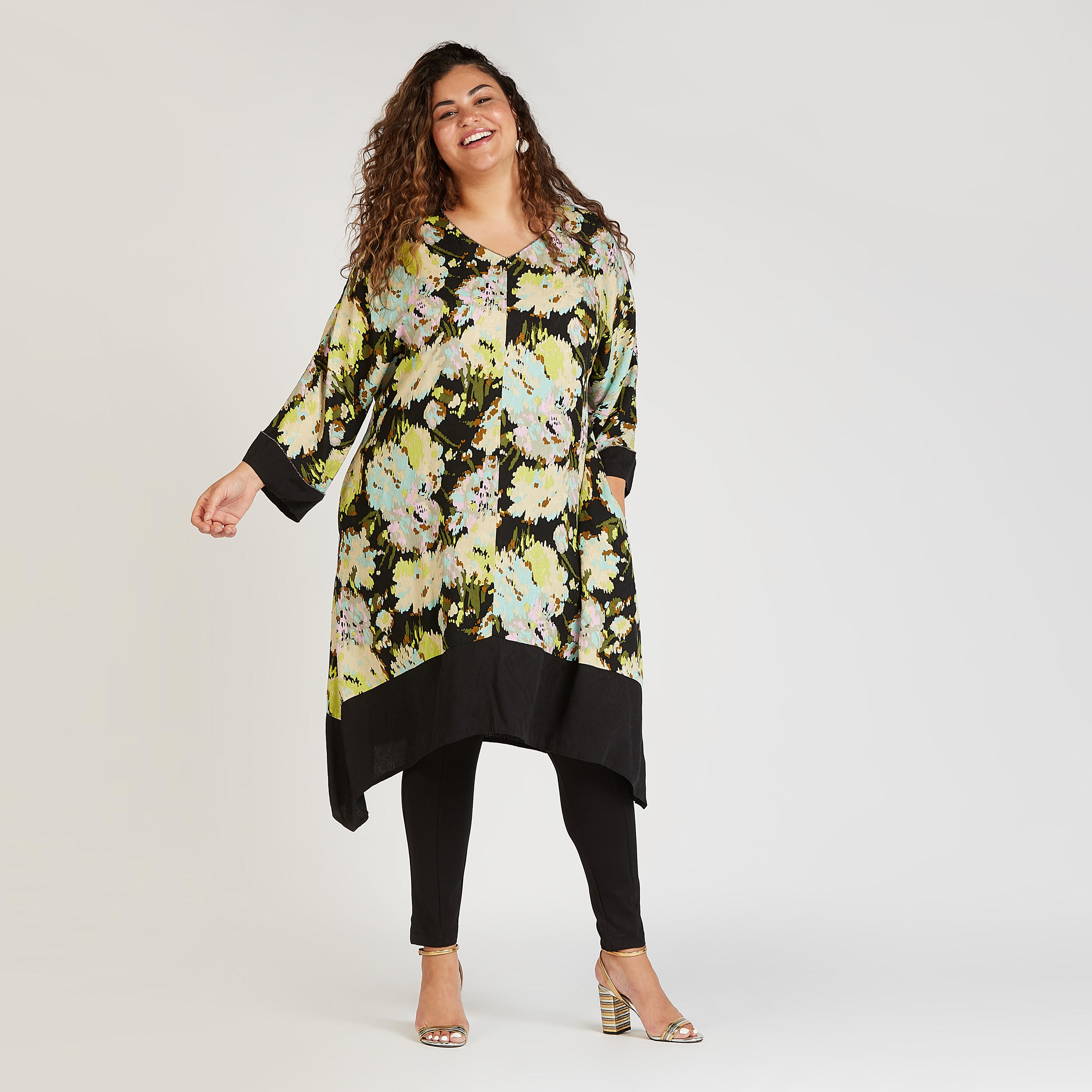 تونيك مستدام بأكمام طويلة وجيوب وطبعات-women-clothing-shirtsandblouses-blouses-image-2