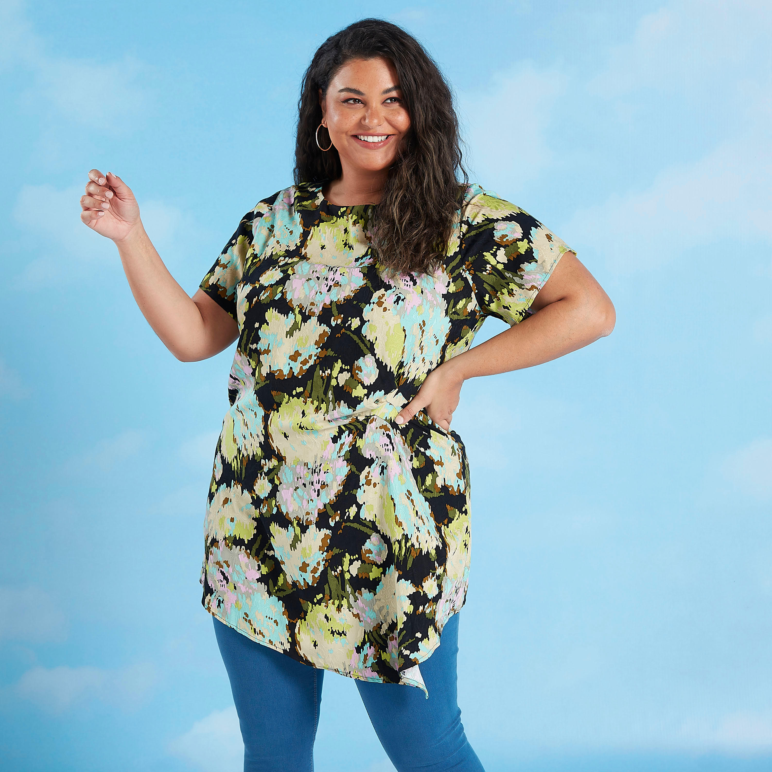 تونيك بطبعات وياقة مستديرة وأكمام قصيرة-women-clothing-shirtsandblouses-blouses-image-2
