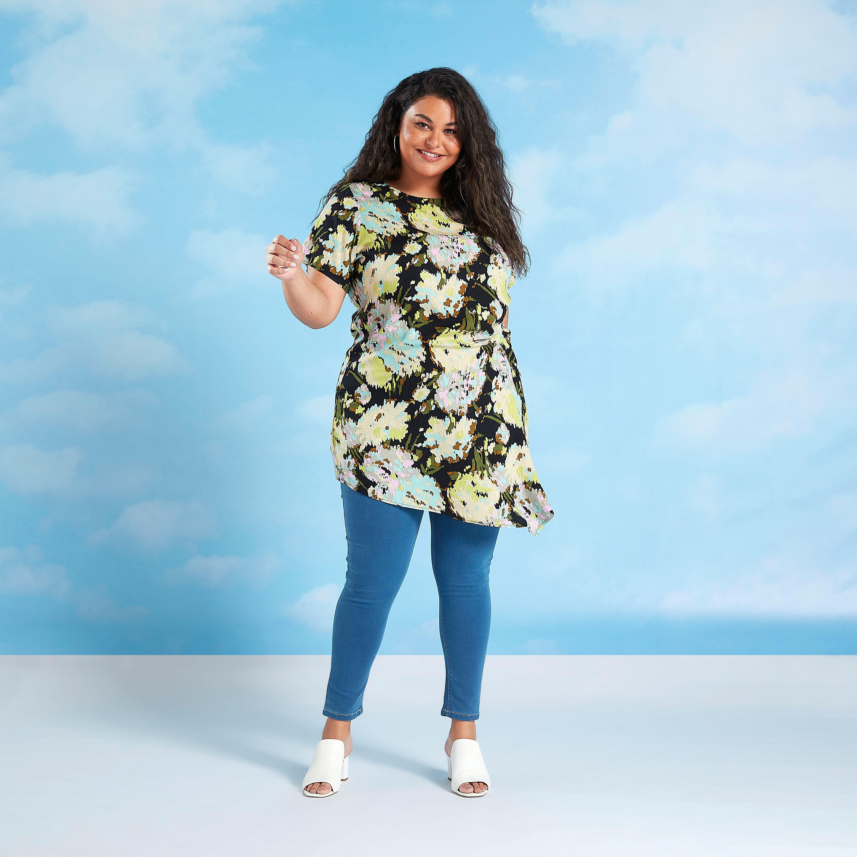 تونيك بطبعات وياقة مستديرة وأكمام قصيرة-women-clothing-shirtsandblouses-blouses-image-3