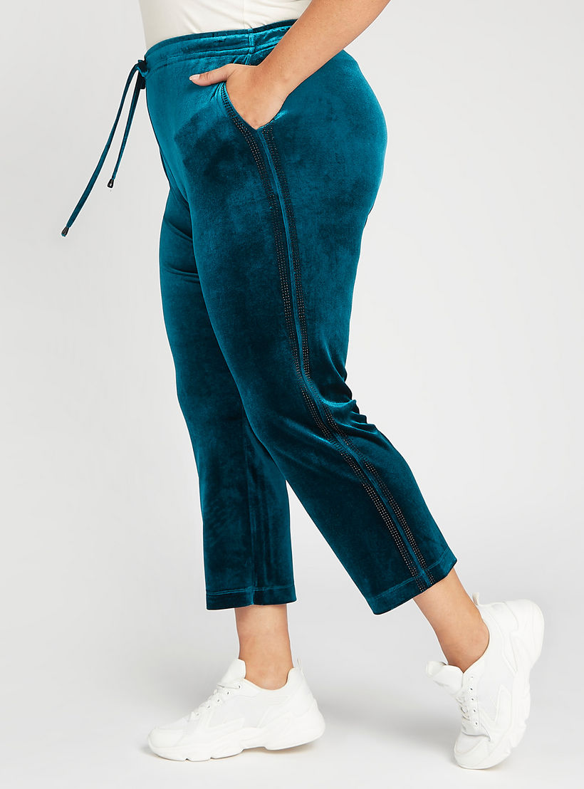 بنطلون مخملي قصير برباط إغلاق وجيوب-women-clothing-bottoms-trousers-image-6