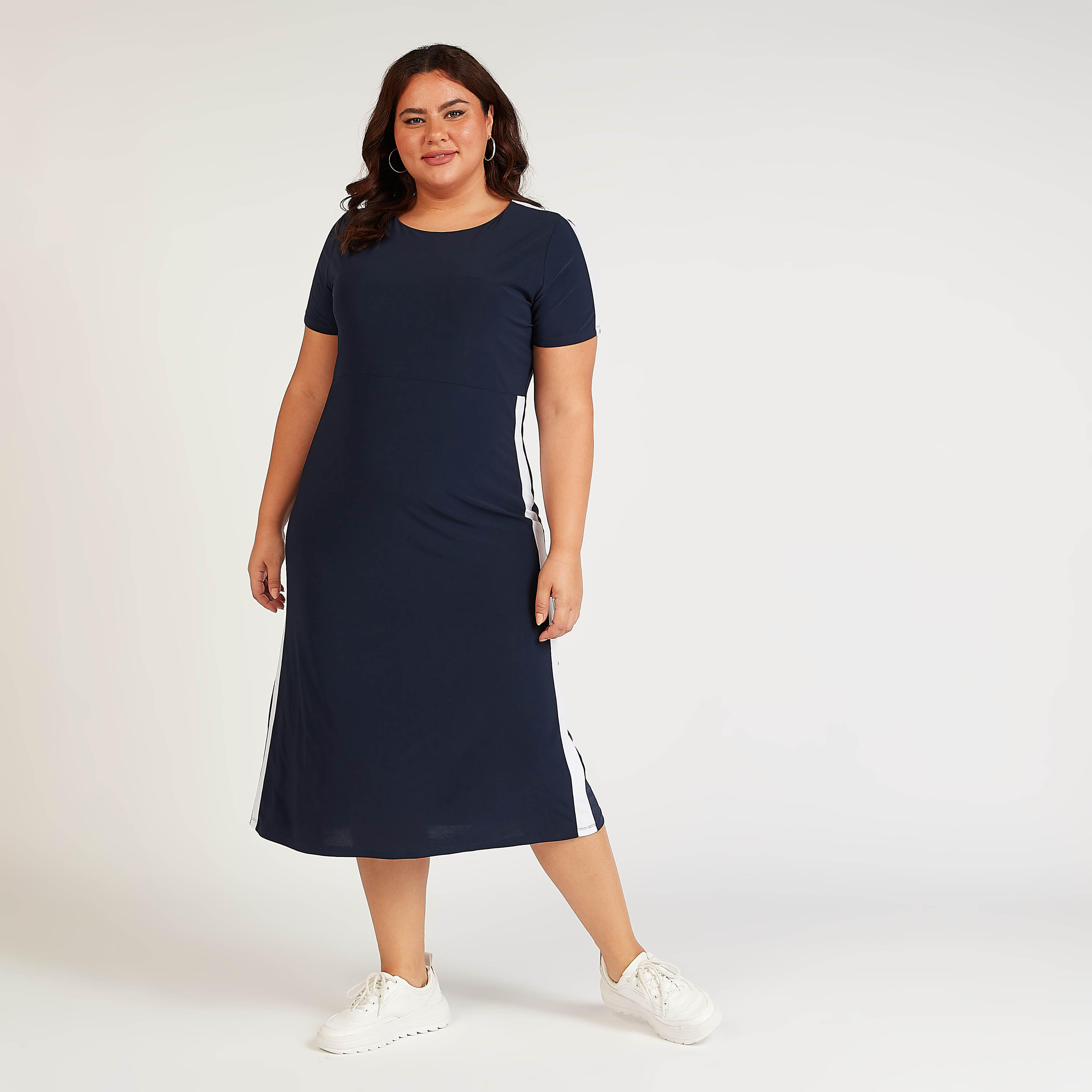 فستان ميدي واسع سادة بأكمام قصيرة وتفاصيل شريطة-women-clothing-dresses-image-3