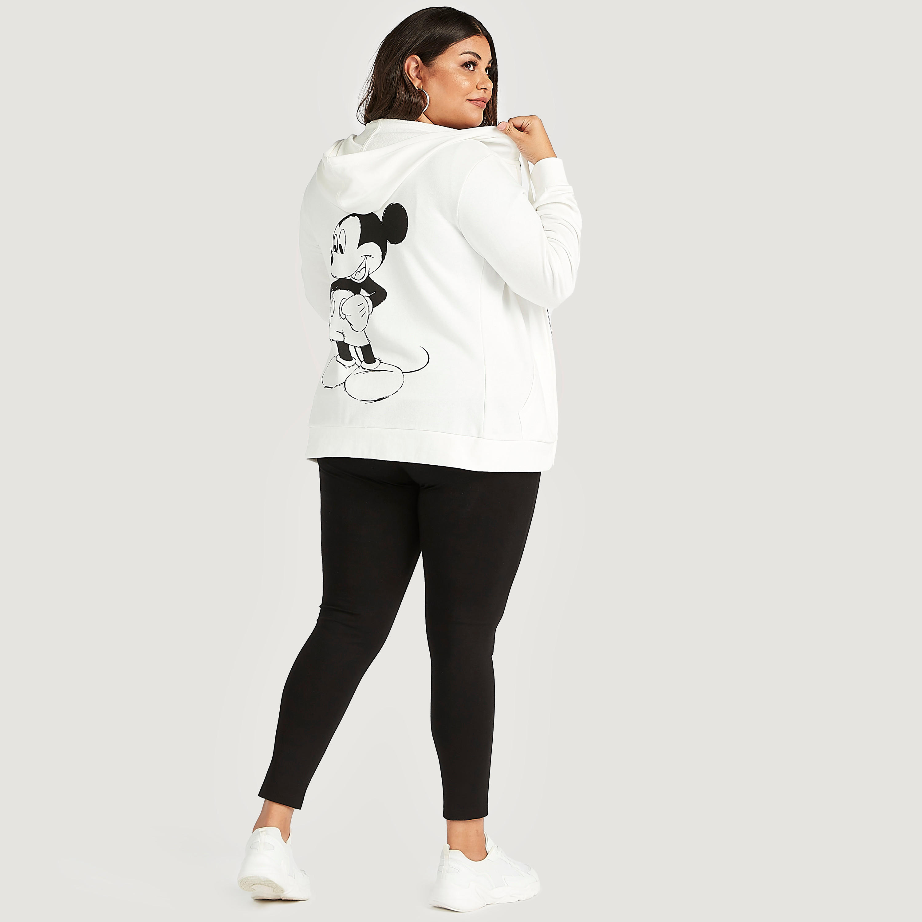 هودي بطبعات ميكي ماوس وسحّاب وأكمام طويلة-women-winterwear-hoodiesandsweatshirts-sweatshirts-image-4