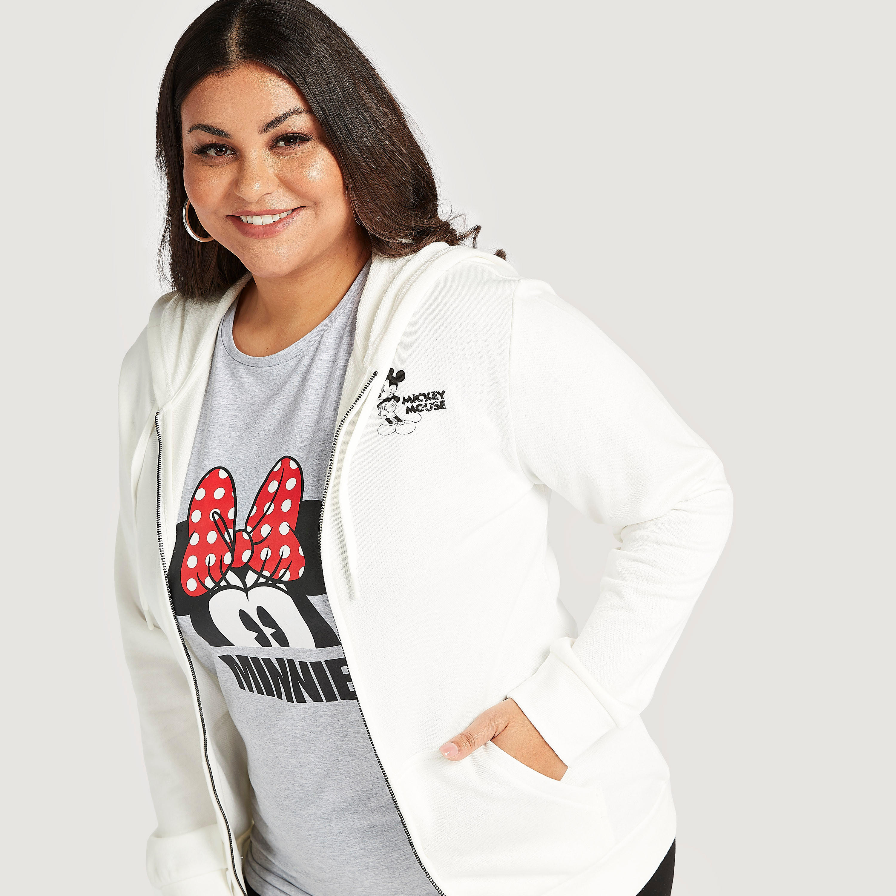 هودي بطبعات ميكي ماوس وسحّاب وأكمام طويلة-women-winterwear-hoodiesandsweatshirts-sweatshirts-image-3