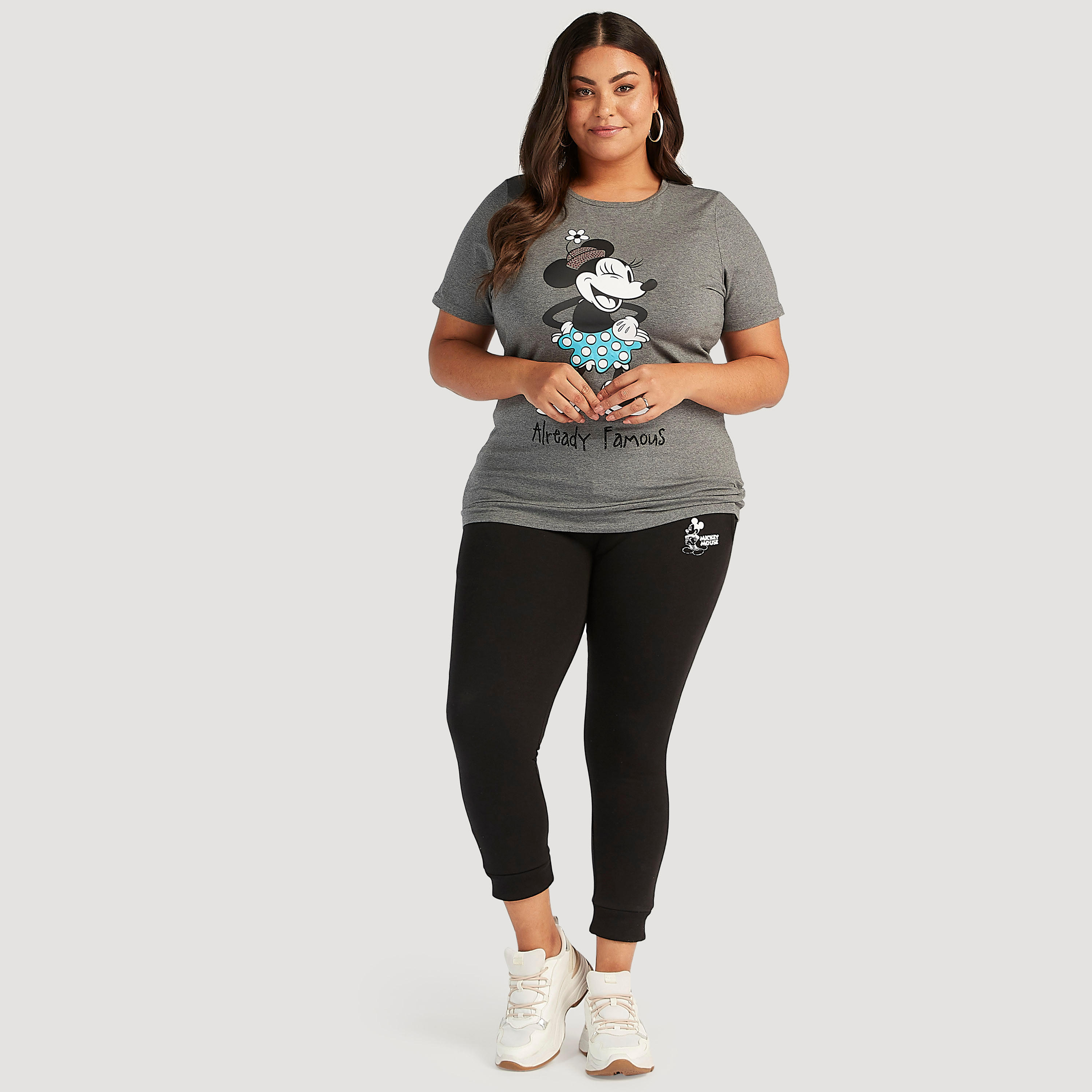 بنطلون رياضي بطبعات ميكي ماوس وجيوب-women-clothing-bottoms-joggers-image-3