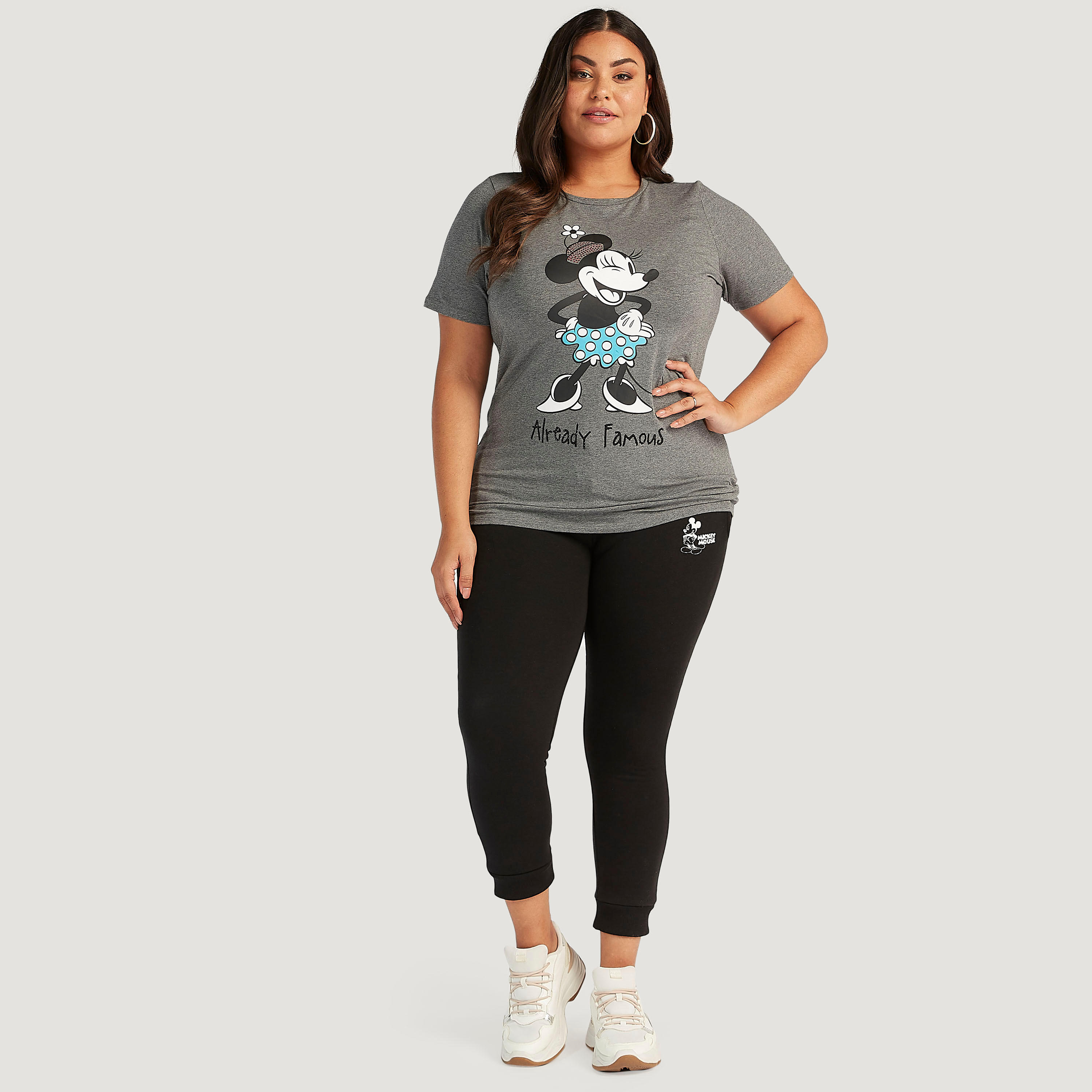 تيشيرت مستدام بياقة مستديرة وأكمام قصيرة وطبعات ميني ماوس-women-clothing-tshirts-image-2