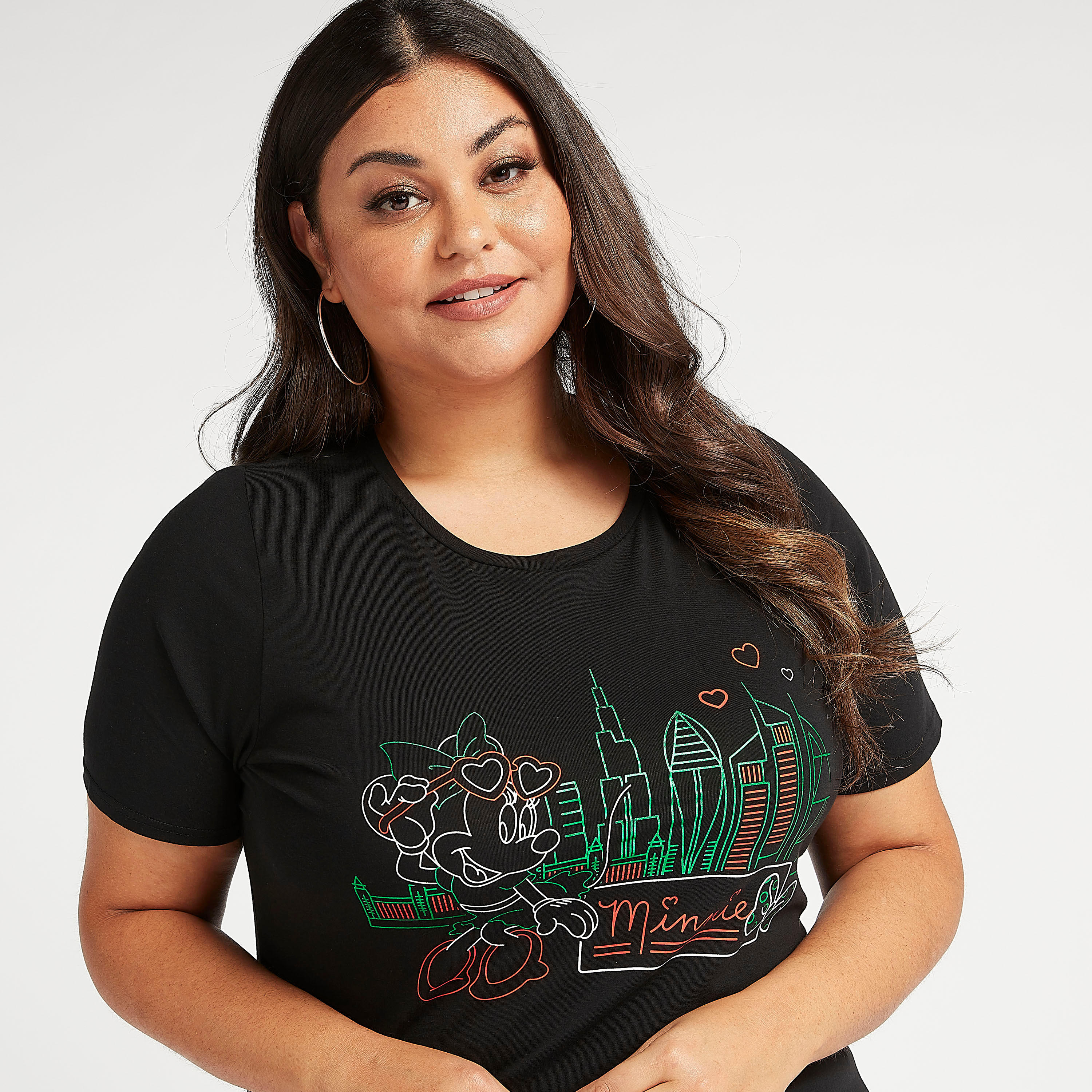 تيشيرت مستدام بياقة ضيّقة وأكمام قصيرة وطبعات ميني ماوس-women-clothing-tshirts-image-2