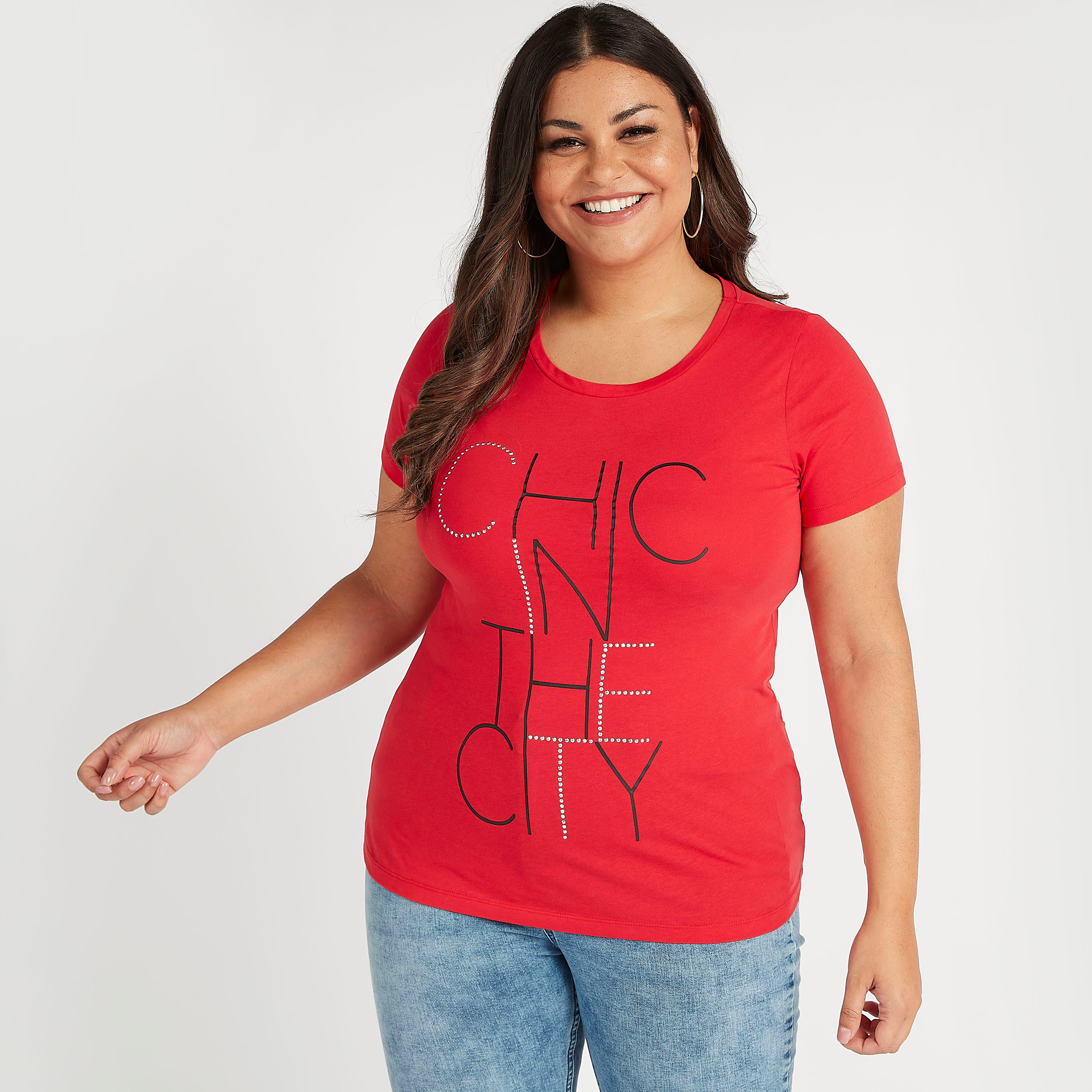 تيشيرت مستدام بياقة ضيّقة وأكمام قصيرة وطبعات شعار-women-clothing-tshirts-image-3