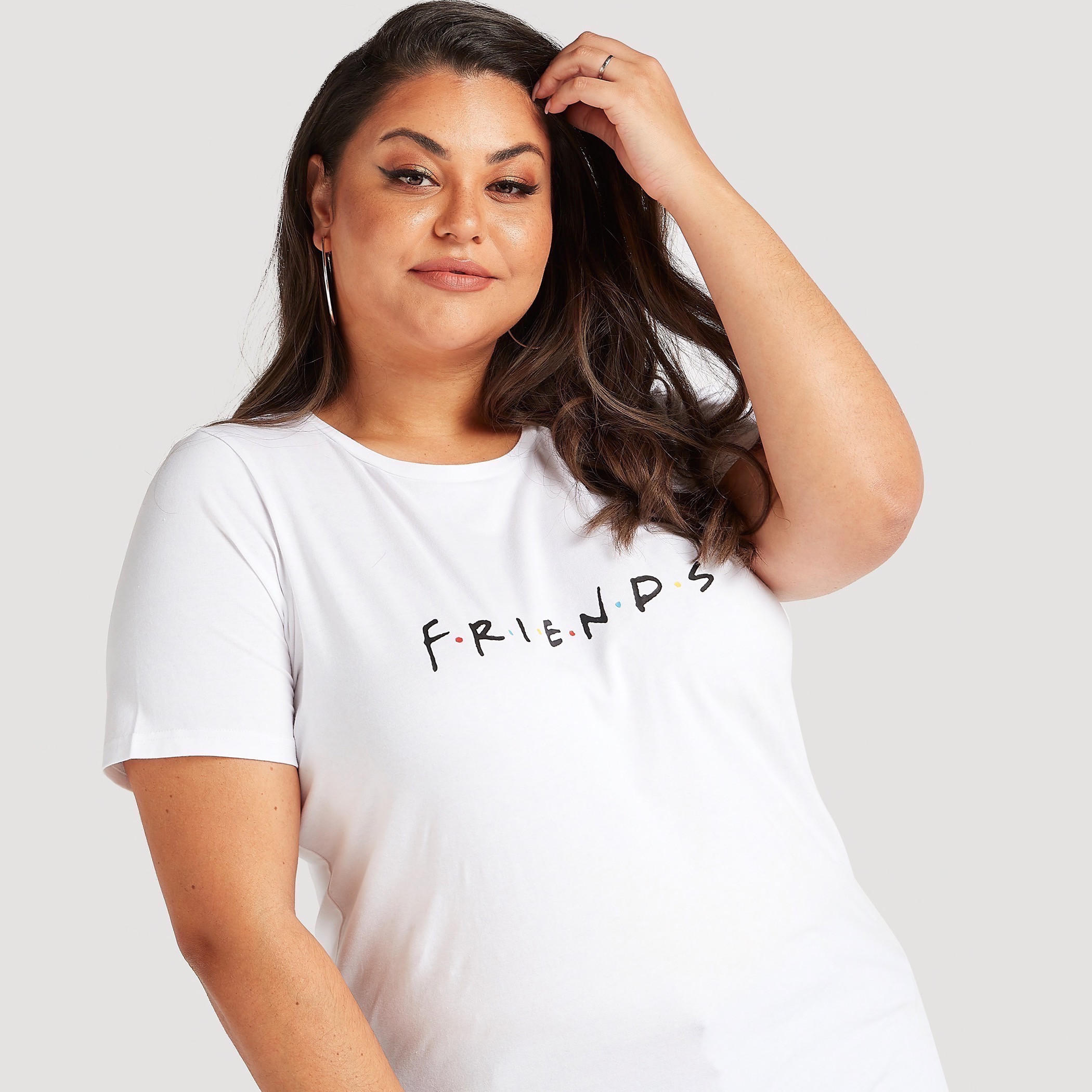 تيشيرت بياقة ضيّقة وأكمام قصيرة وطبعات-women-clothing-tshirts-image-3