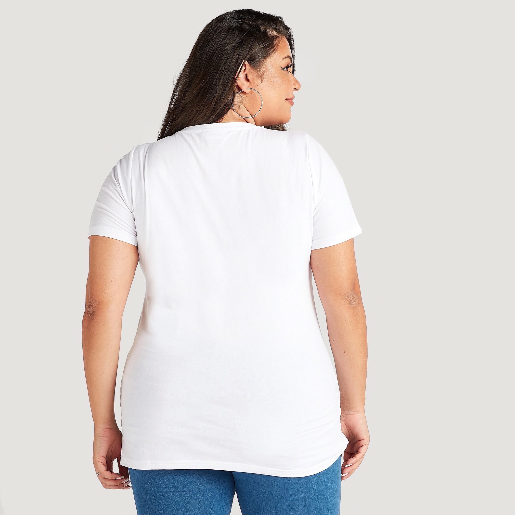 تيشيرت بياقة ضيّقة وأكمام قصيرة وطبعات-women-clothing-tshirts-image-4