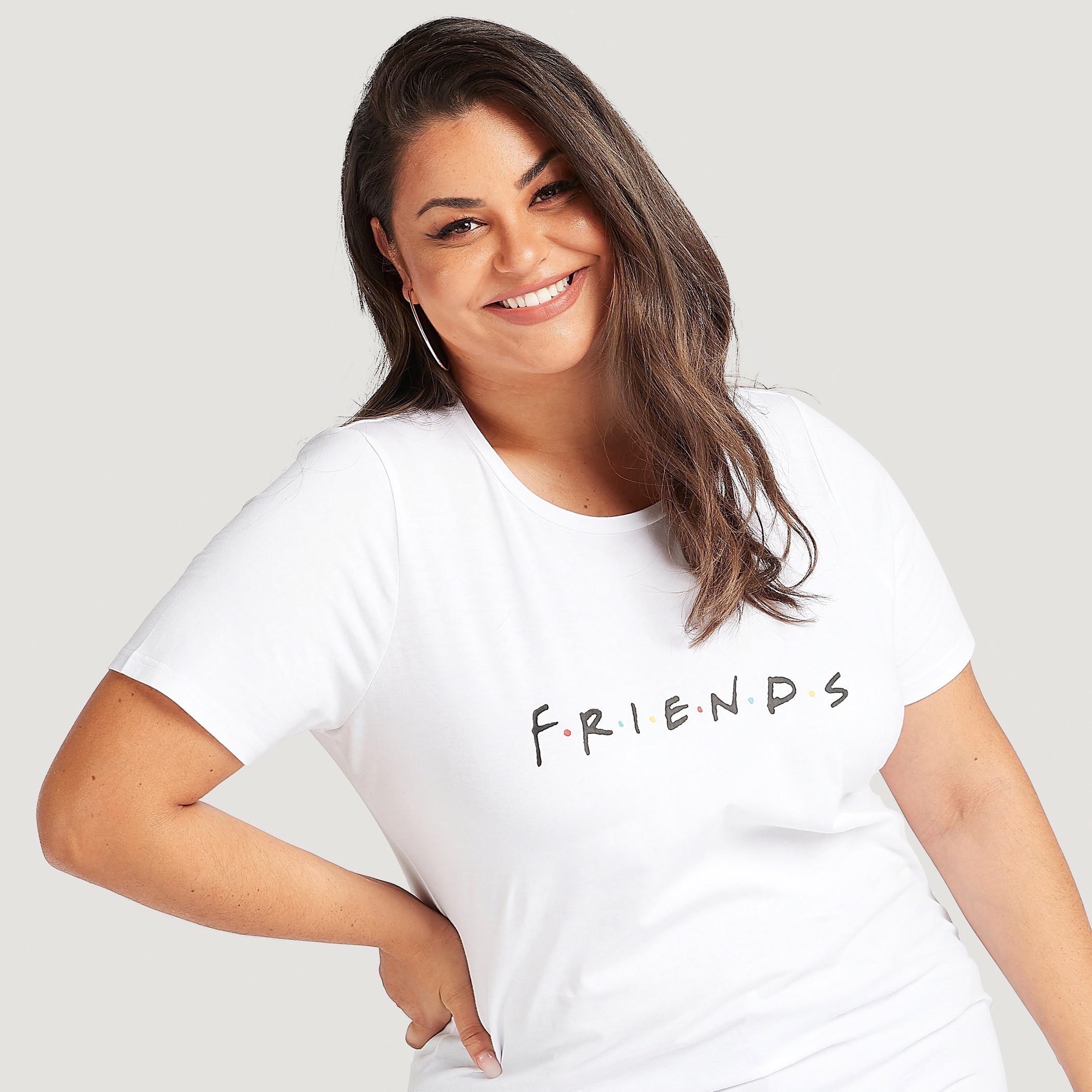 تيشيرت بياقة ضيّقة وأكمام قصيرة وطبعات-women-clothing-tshirts-image-5