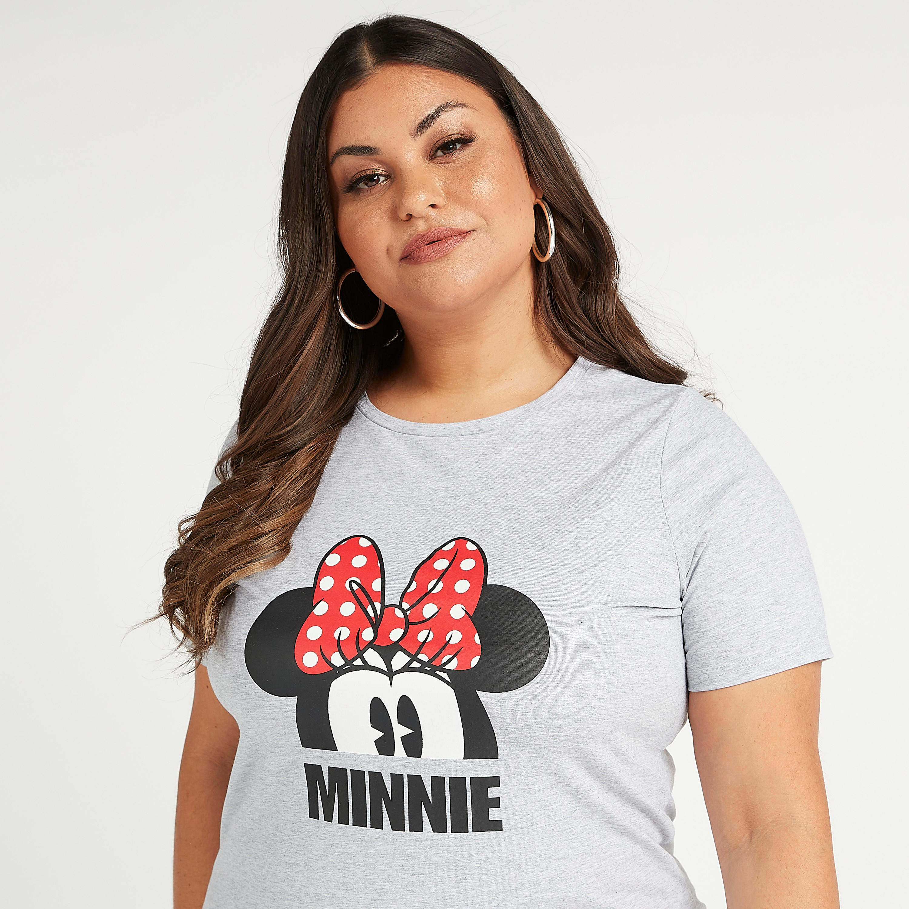 تيشيرت بياقة ضيّقة وأكمام قصيرة وطبعات ميني ماوس-women-clothing-tshirts-image-4