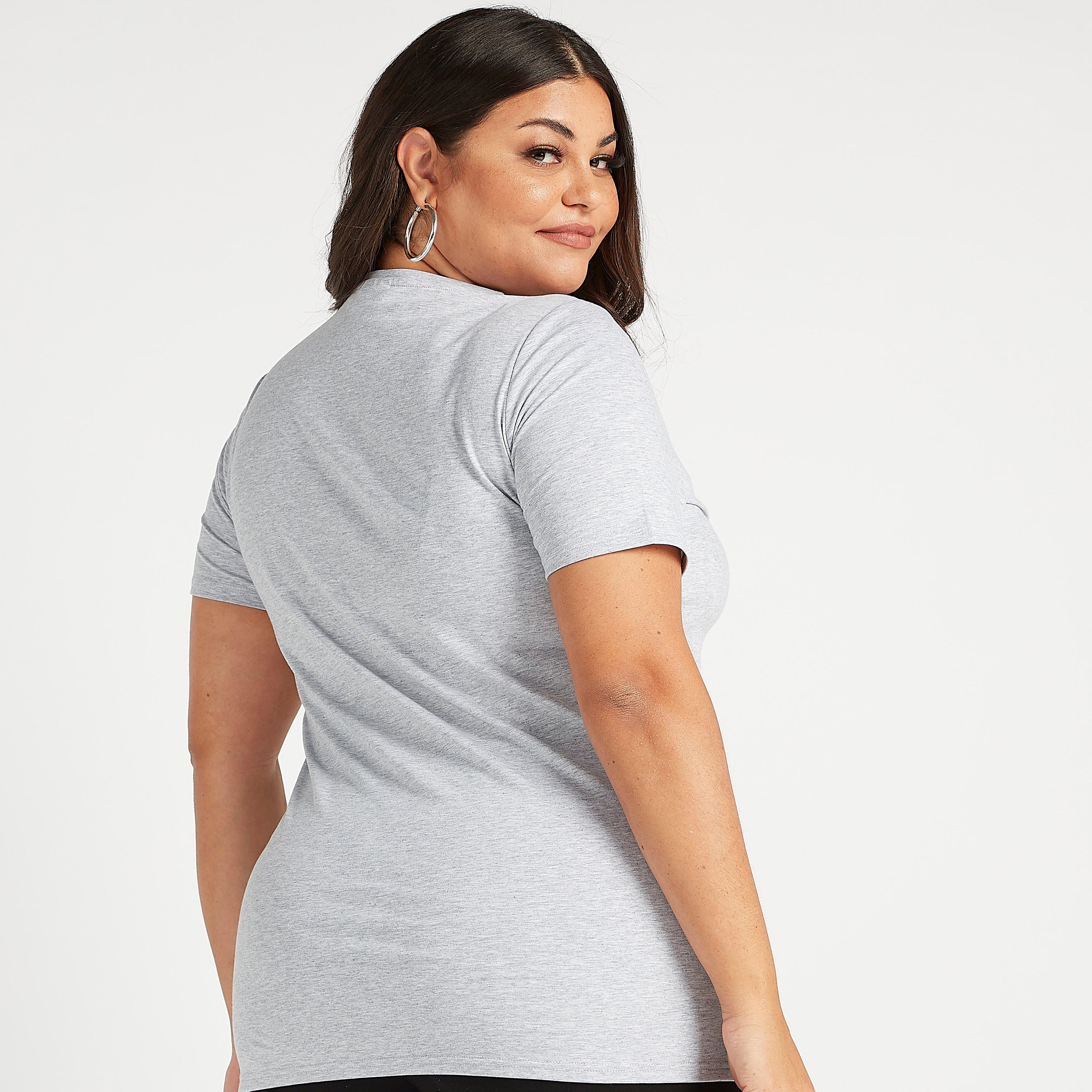 تيشيرت بياقة ضيّقة وأكمام قصيرة وطبعات ميني ماوس-women-clothing-tshirts-image-1