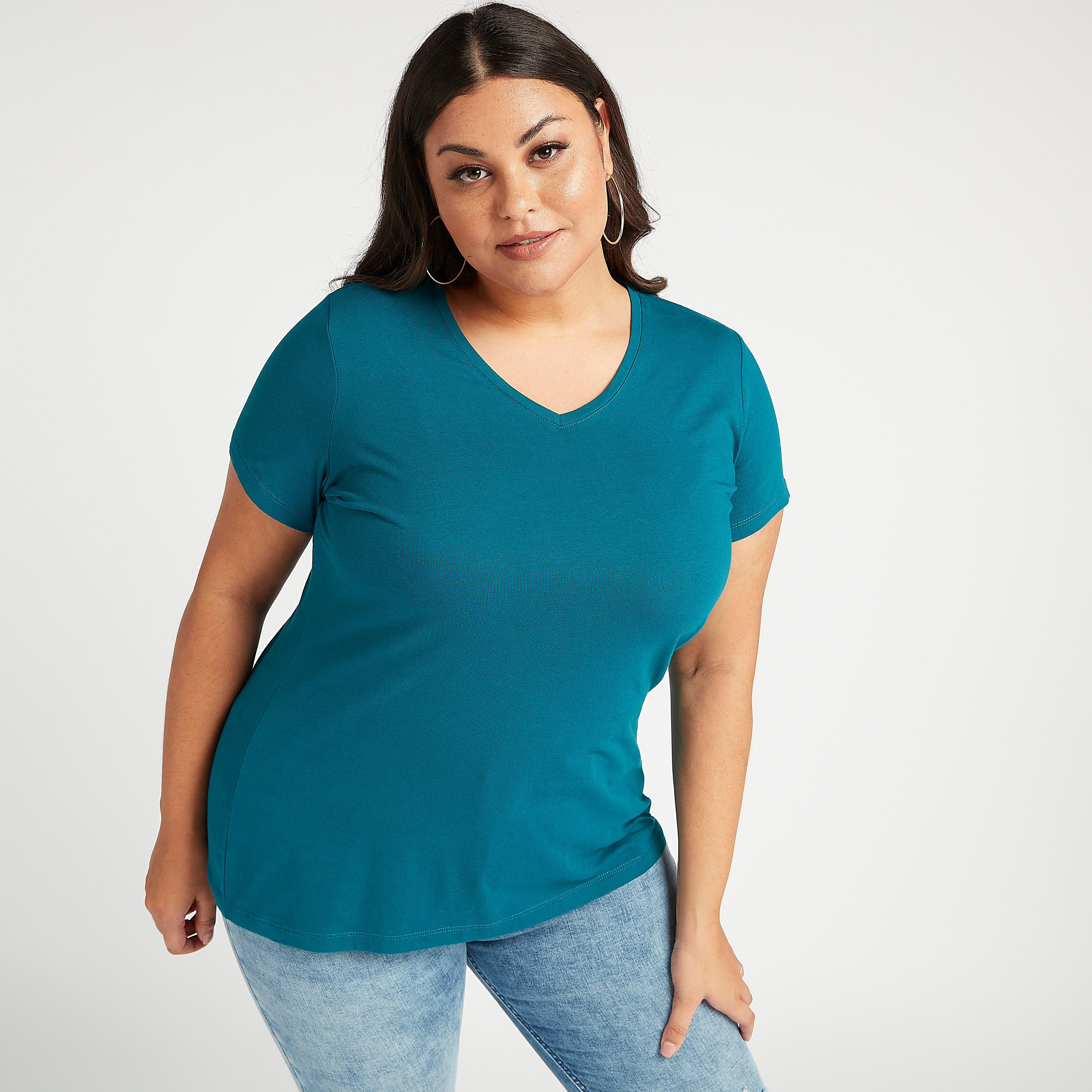 تيشيرت سادة بياقة V وأكمام قصيرة-women-clothing-tshirts-image-3
