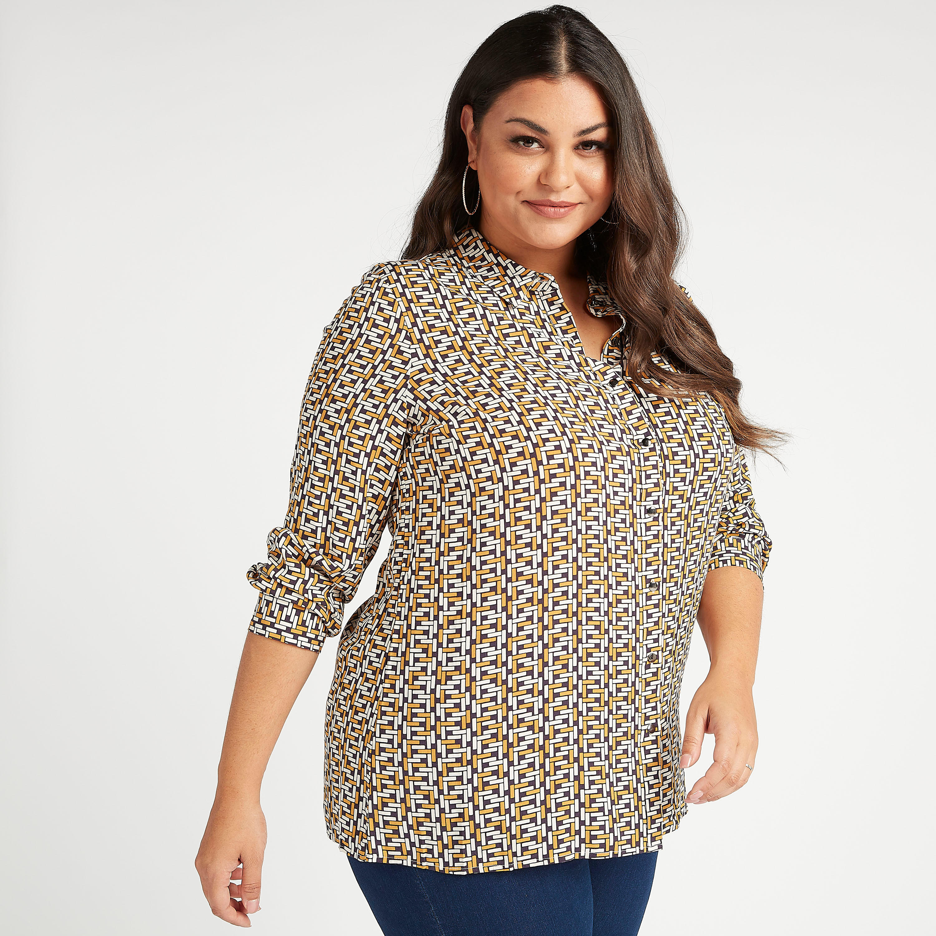 بلوزة بطبعات وياقة عادية وأكمام طويلة-women-clothing-shirtsandblouses-blouses-image-3