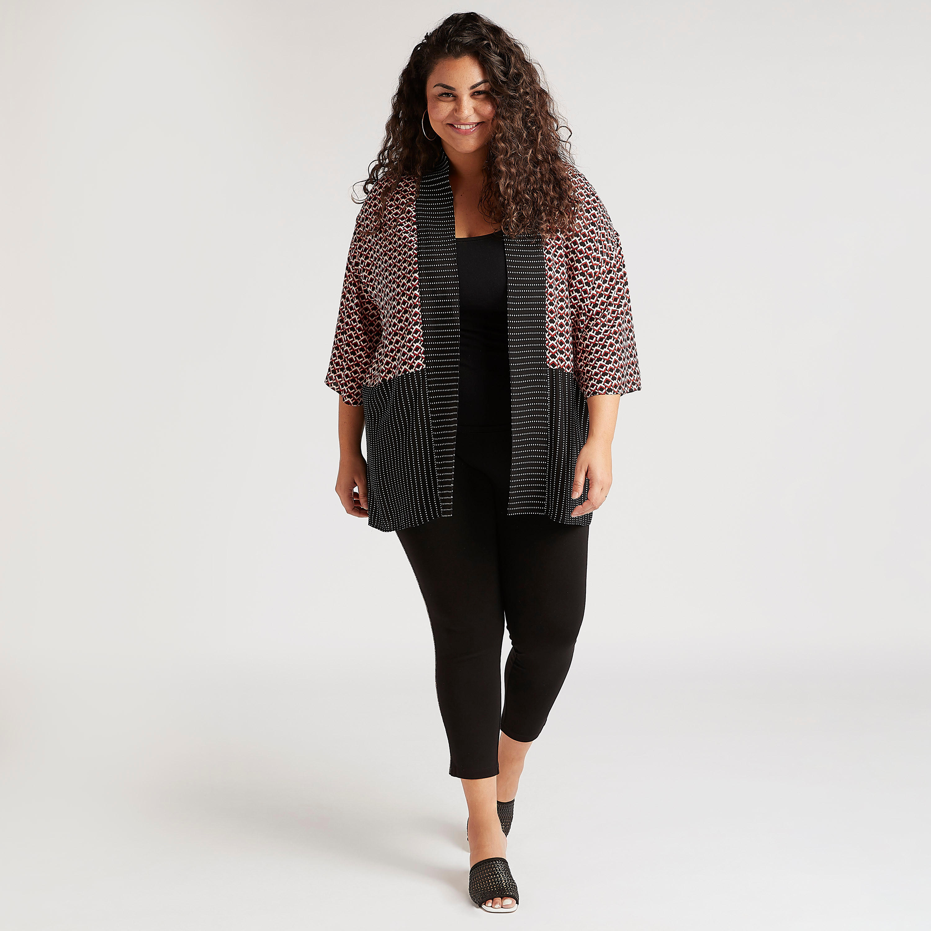 سترة بطبعات وأكمام 3/4-women-winterwear-cardigansandjumpers-cardigans-image-2