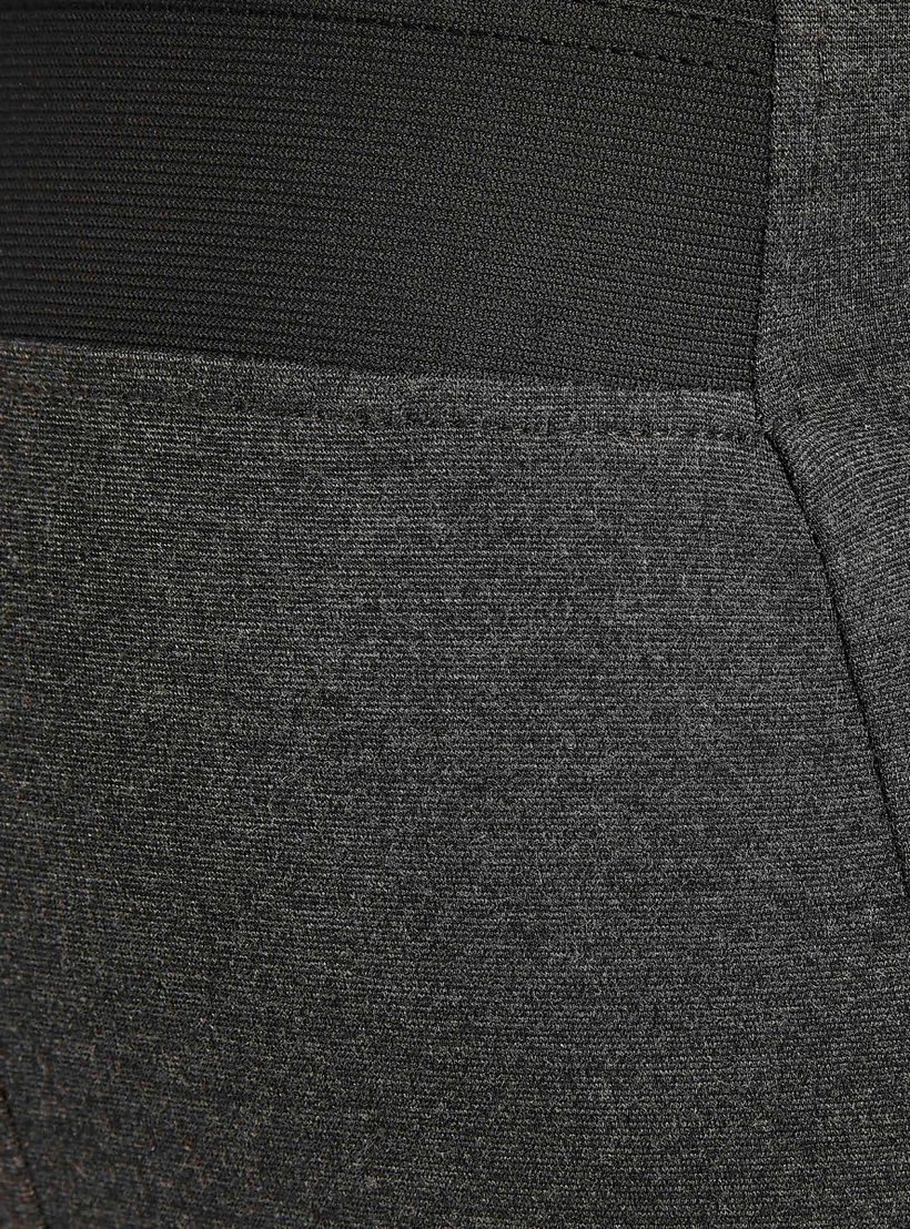 بنطلون بقصّة ضيّقة كامل بارز الملمس بخصر مطّاطي-women-clothing-bottoms-leggings-image-1