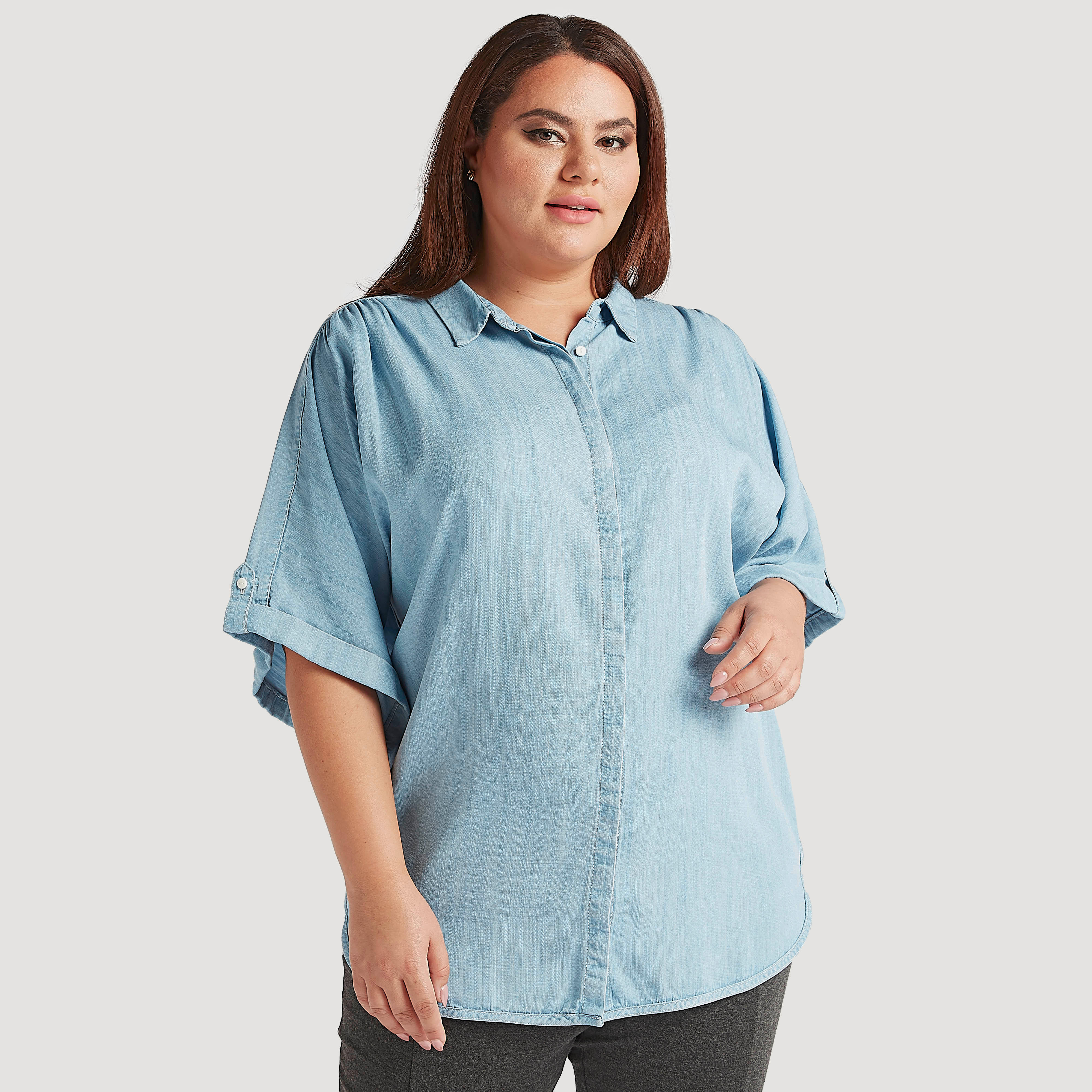 قميص سادة بزر إغلاق وياقة عادية وأكمام قصيرة-women-clothing-shirtsandblouses-blouses-image-6