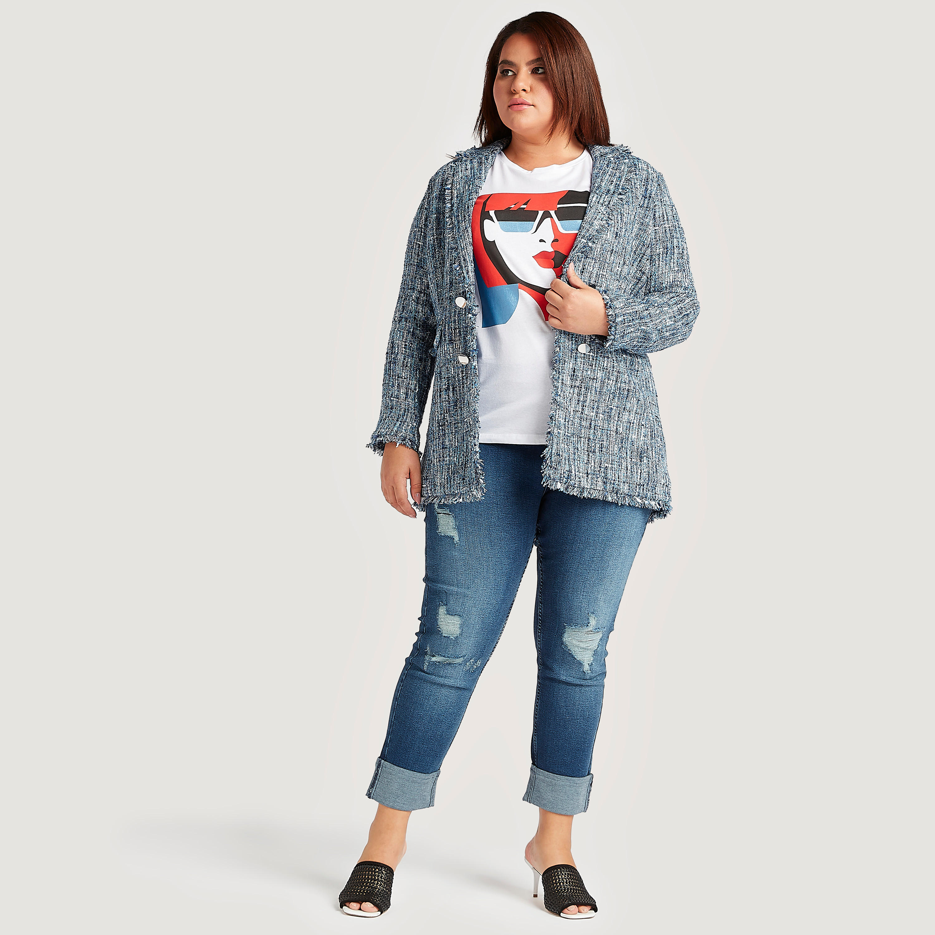 جاكيت خفيف بارز الملمس بأكمام طويلة وجيوب بطيّة-women-winterwear-coatsandjackets-jackets-image-4