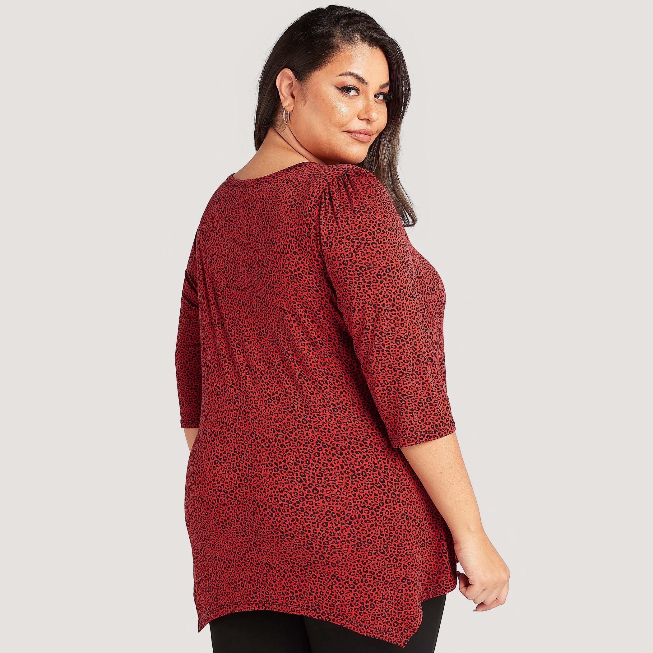 بلوزة بياقة v وطبعات حيوانات وأكمام 3/4 وأطراف غير مستوية-women-clothing-shirtsandblouses-blouses-image-4