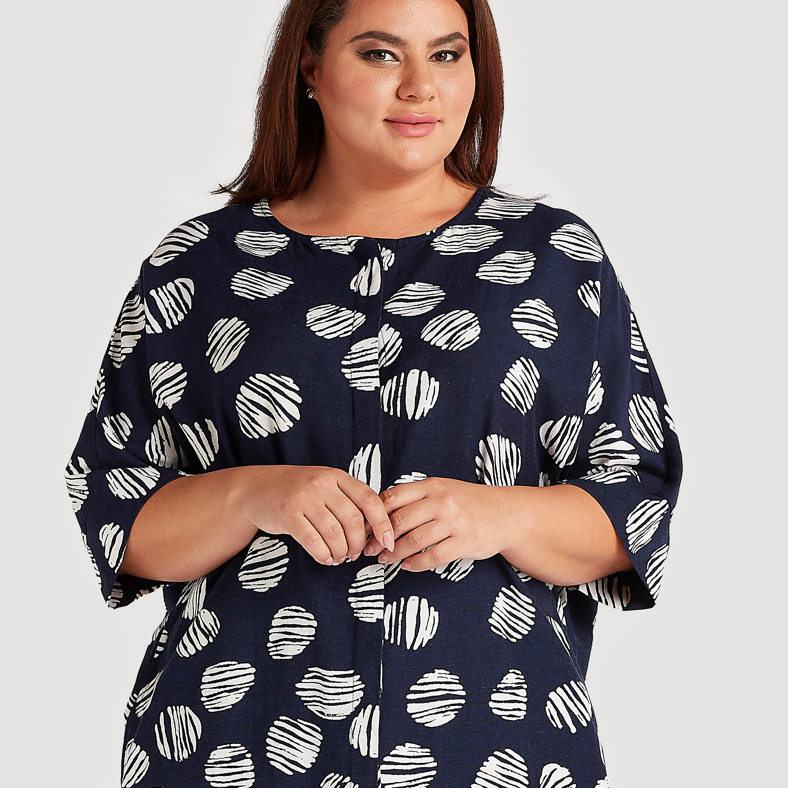 تونيك بياقة مستديرة وأكمام 3/4 وطبعات-women-clothing-shirtsandblouses-blouses-image-3