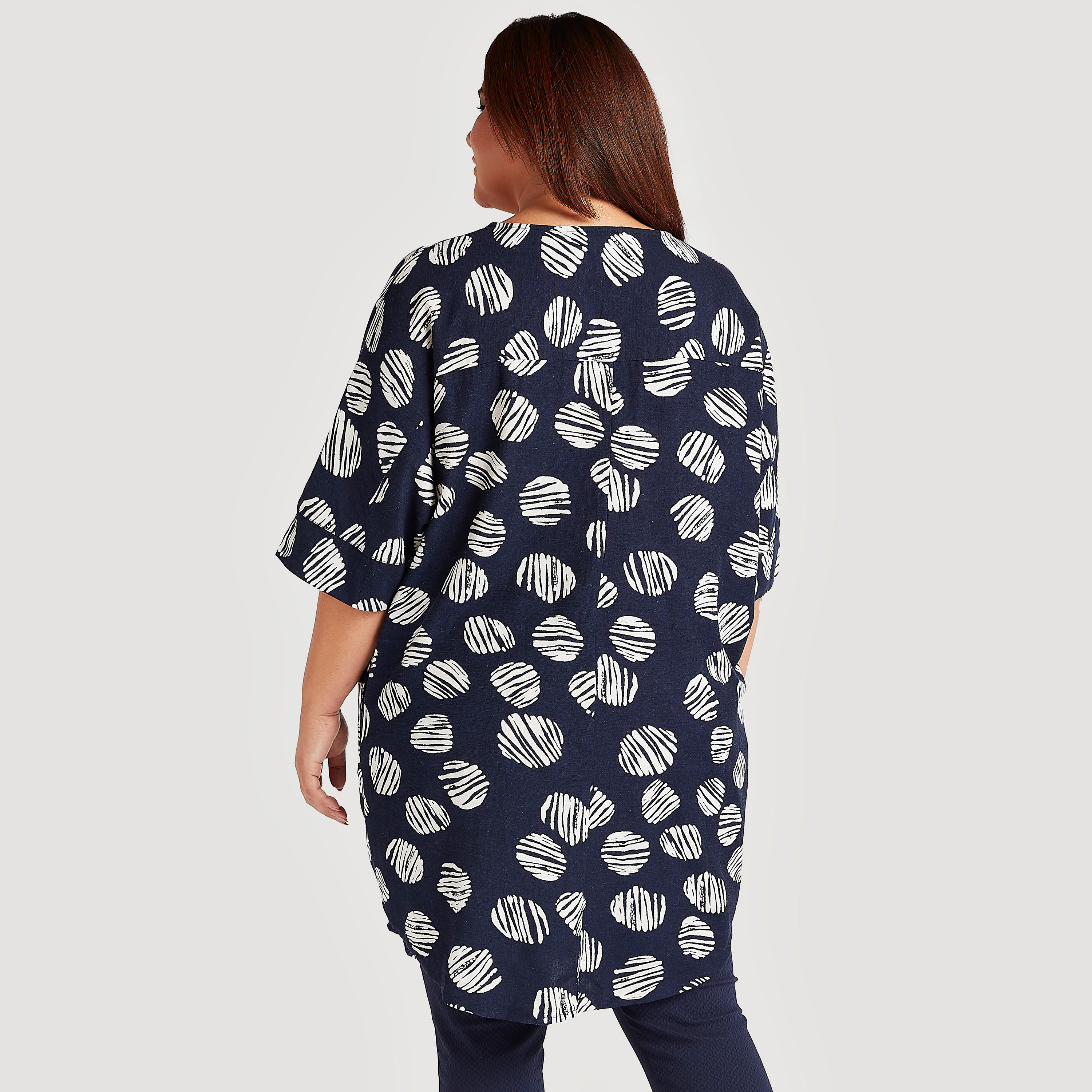 تونيك بياقة مستديرة وأكمام 3/4 وطبعات-women-clothing-shirtsandblouses-blouses-image-2