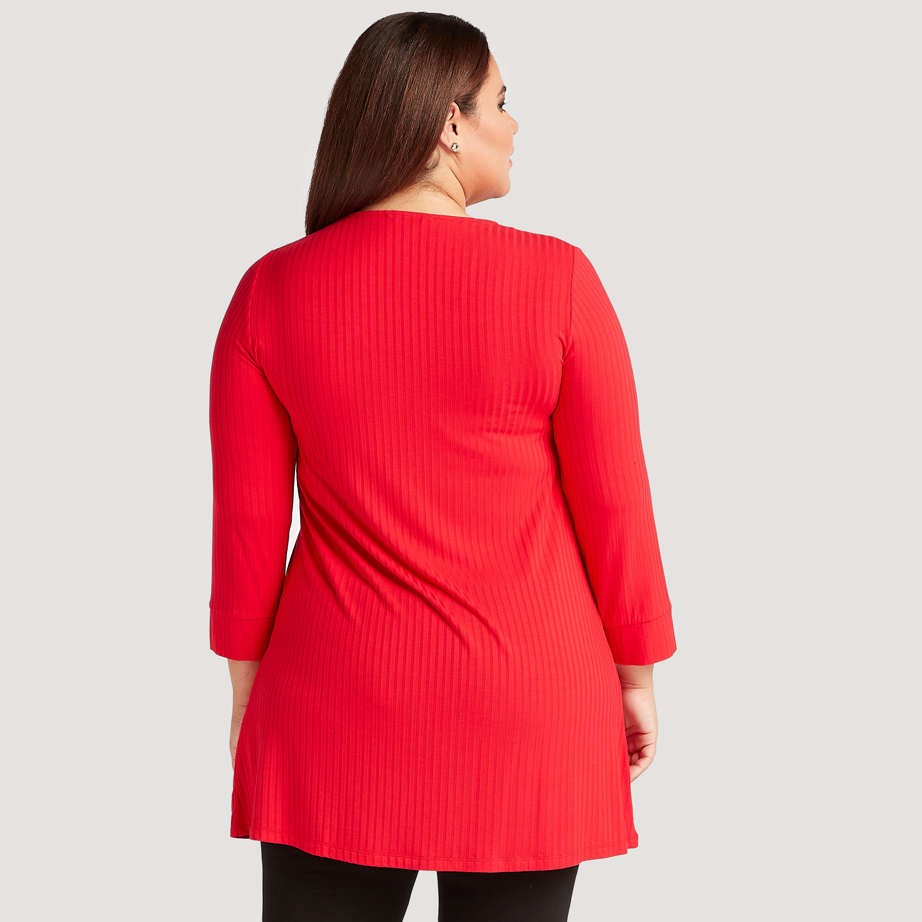 بلوزة بارزة الملمس بأكمام طويلة وياقة v وتفاصيل زر-women-clothing-tshirts-image-4