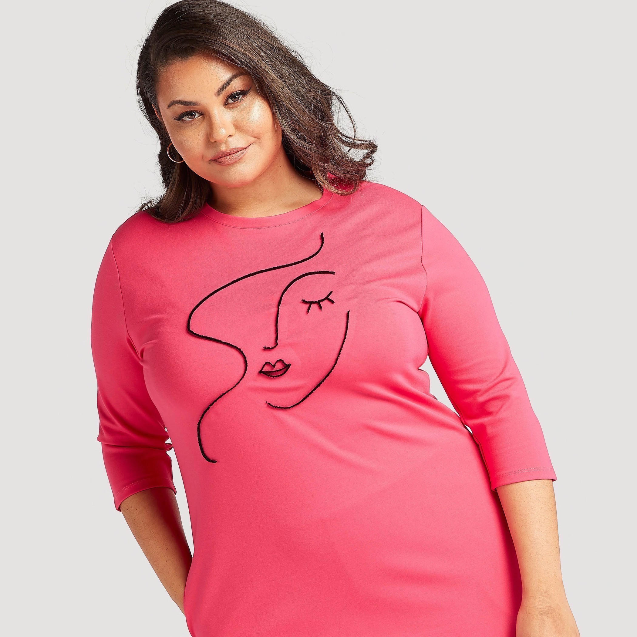 فستان واسع ميدي مطرّز بأكمام 3/4 وأطراف غير مستوية-women-clothing-dresses-image-3