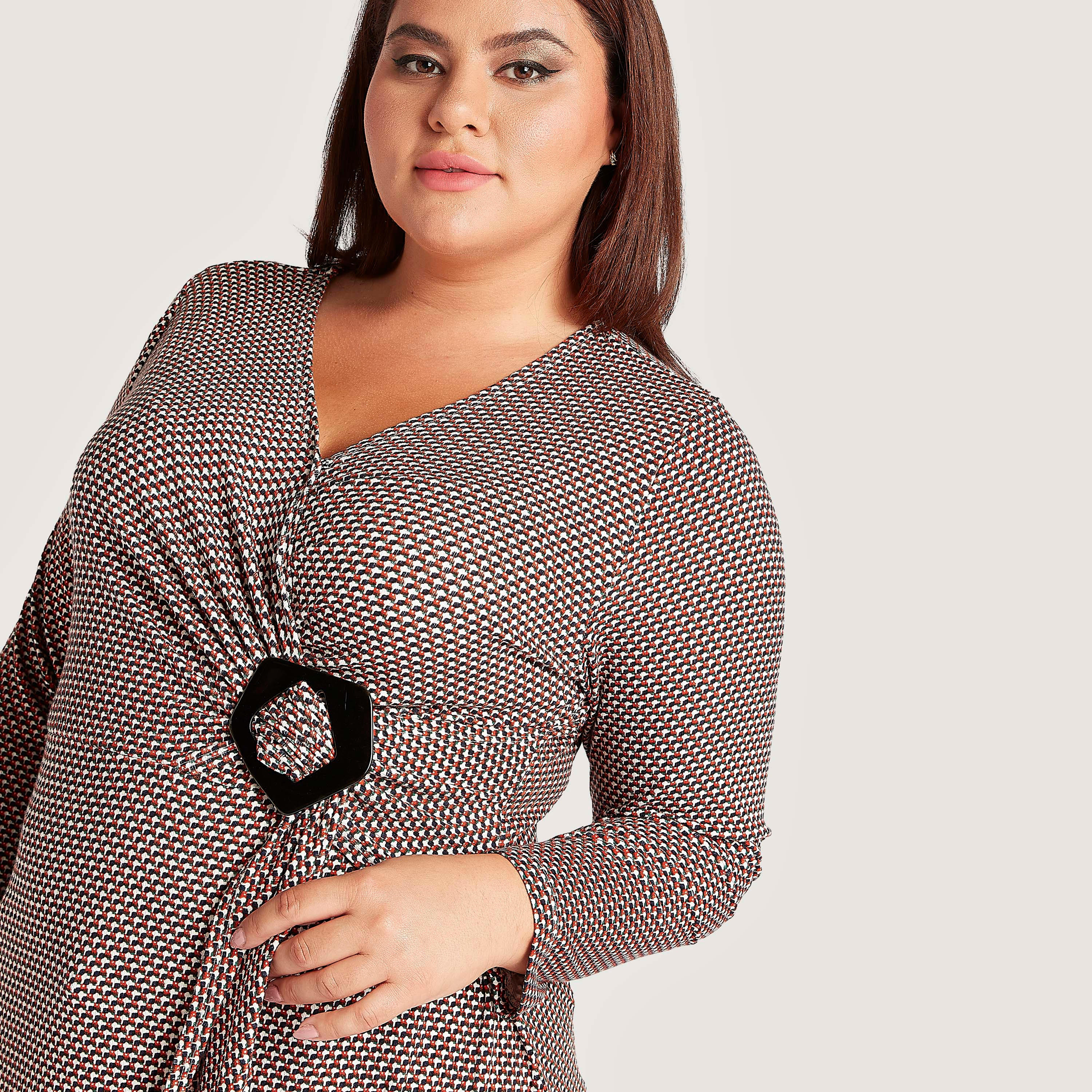 بلوزة بياقة v وطبعات وأكمام طويلة وتفاصيل عقدة-women-clothing-shirtsandblouses-blouses-image-3