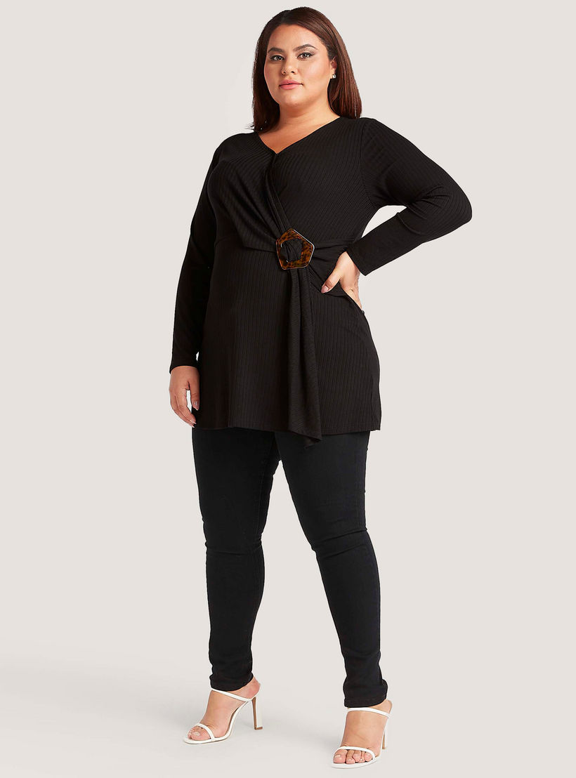 بلوزة بارزة الملمس بياقة V وأكمام طويلة-women-clothing-tshirts-image-2