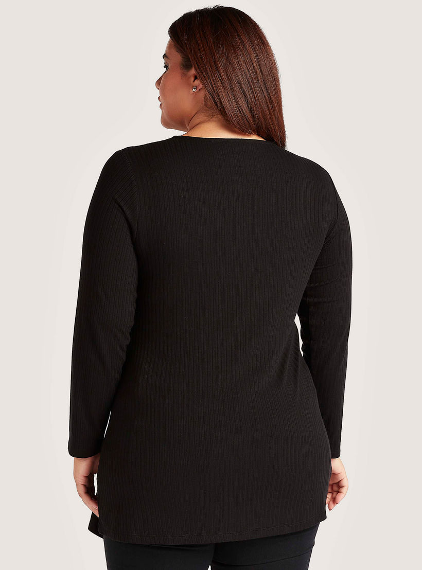 بلوزة بارزة الملمس بياقة V وأكمام طويلة-women-clothing-tshirts-image-4