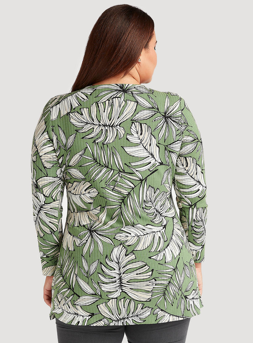 بلوزة بياقة V وأكمام طويلة وطبعات-women-clothing-tshirts-image-4