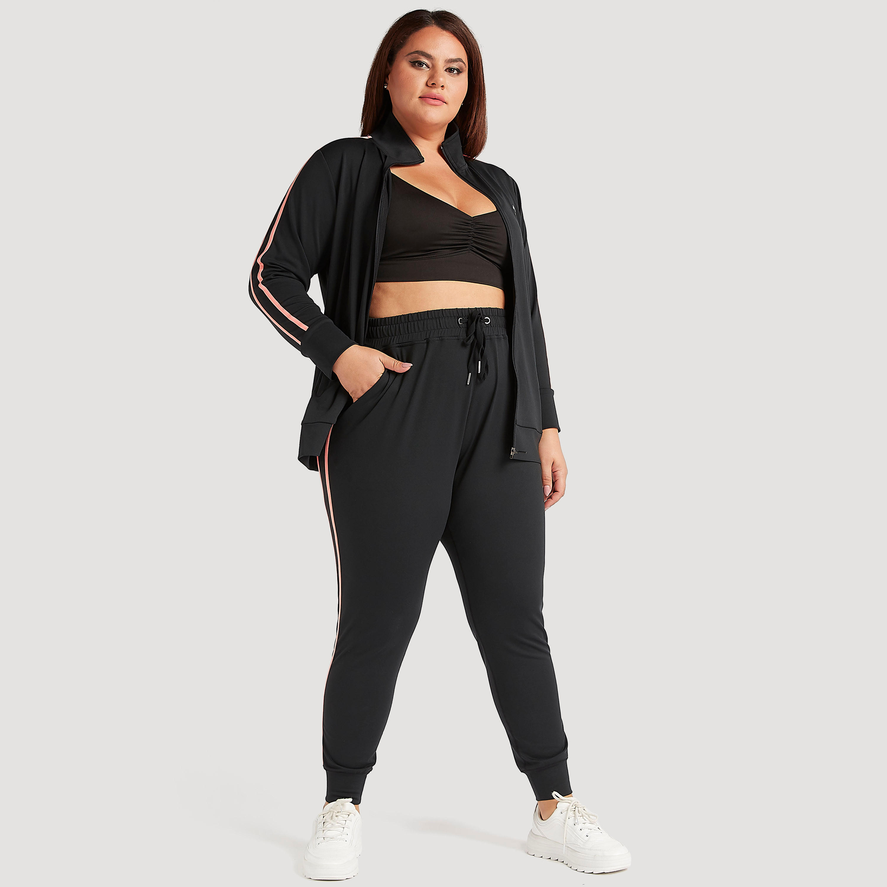 صدرية رياضية سادة بأحزمة قابلة للتّعديل-sports-women-clothing-sportsbras-image-3