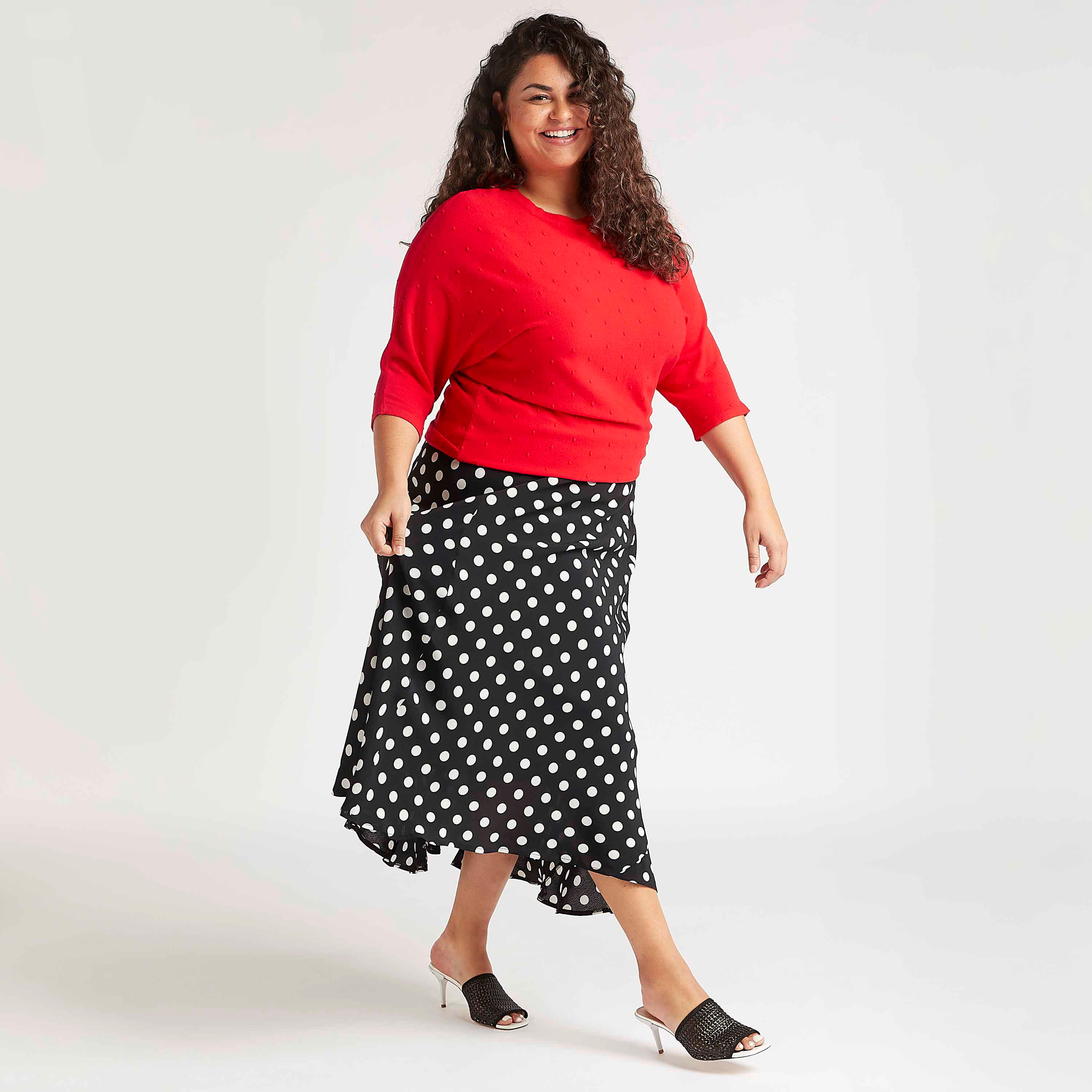 كنزة بارزة الملمس بياقة مستديرة وأكمام 3/4-women-winterwear-cardigansandjumpers-cardigans-image-2
