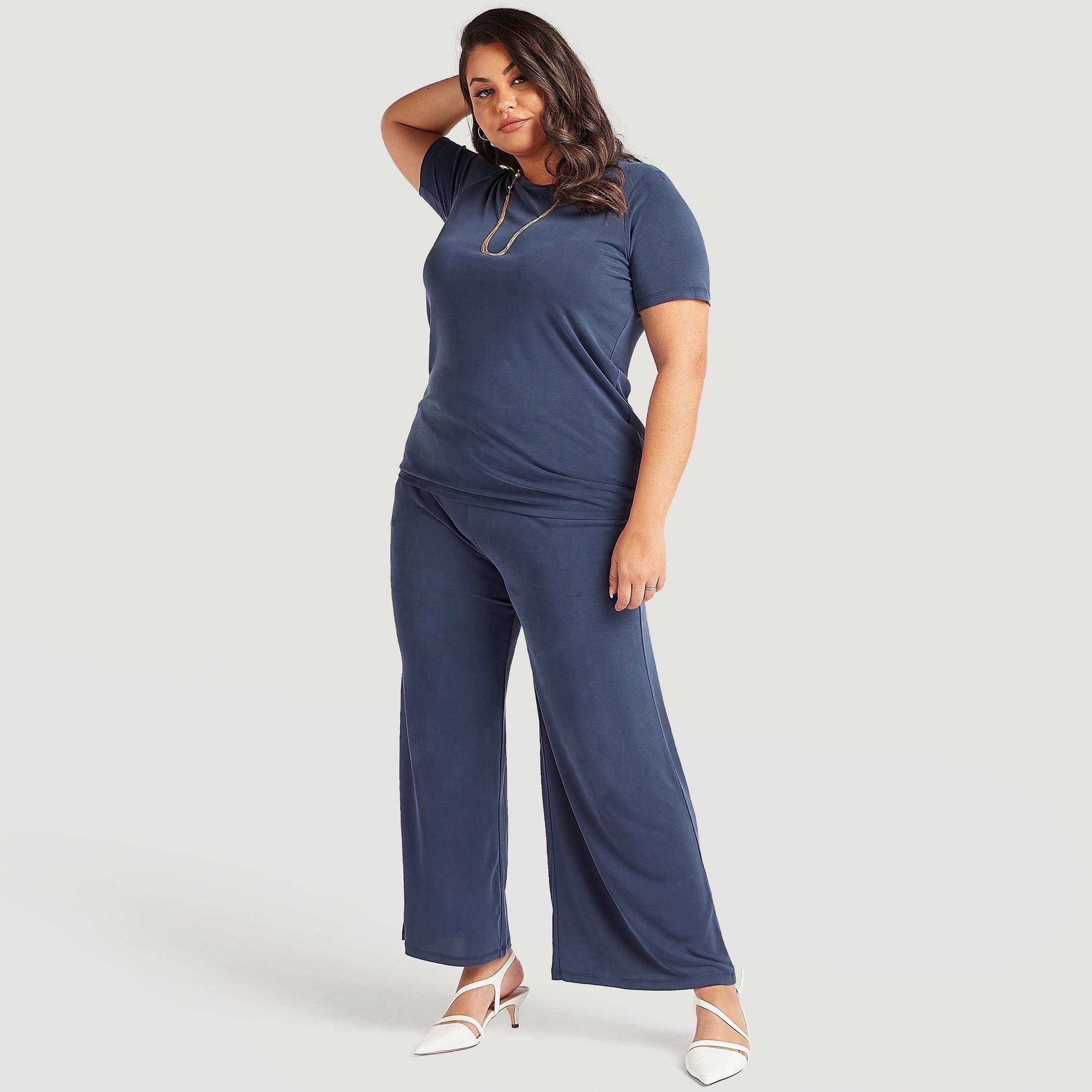 Mid-Rise Cropped Palazzo Pants with  Pockets-women-clothing-bottoms-trousers-image-2