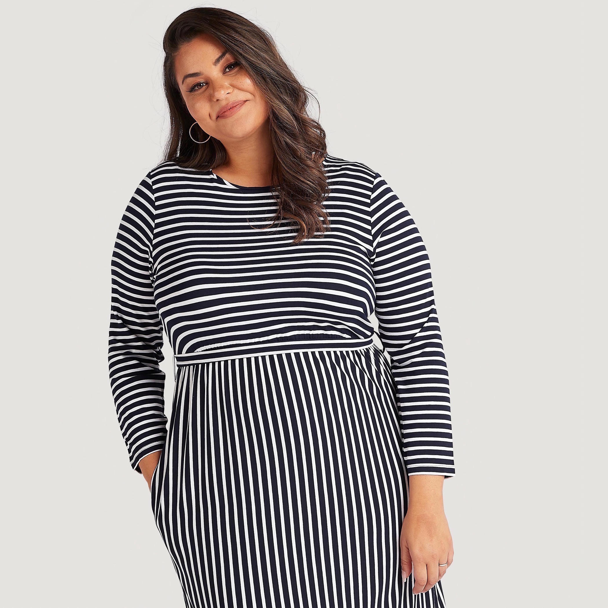 فستان إيه لاين مخطّط طويل بأكمام طويلة-women-clothing-dresses-image-3