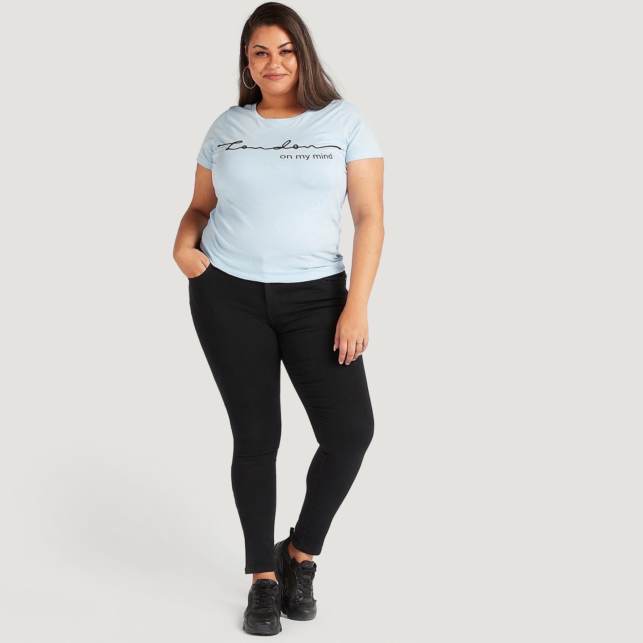 تيشيرت بأكمام قصيرة وطبعات-women-clothing-tshirts-image-2