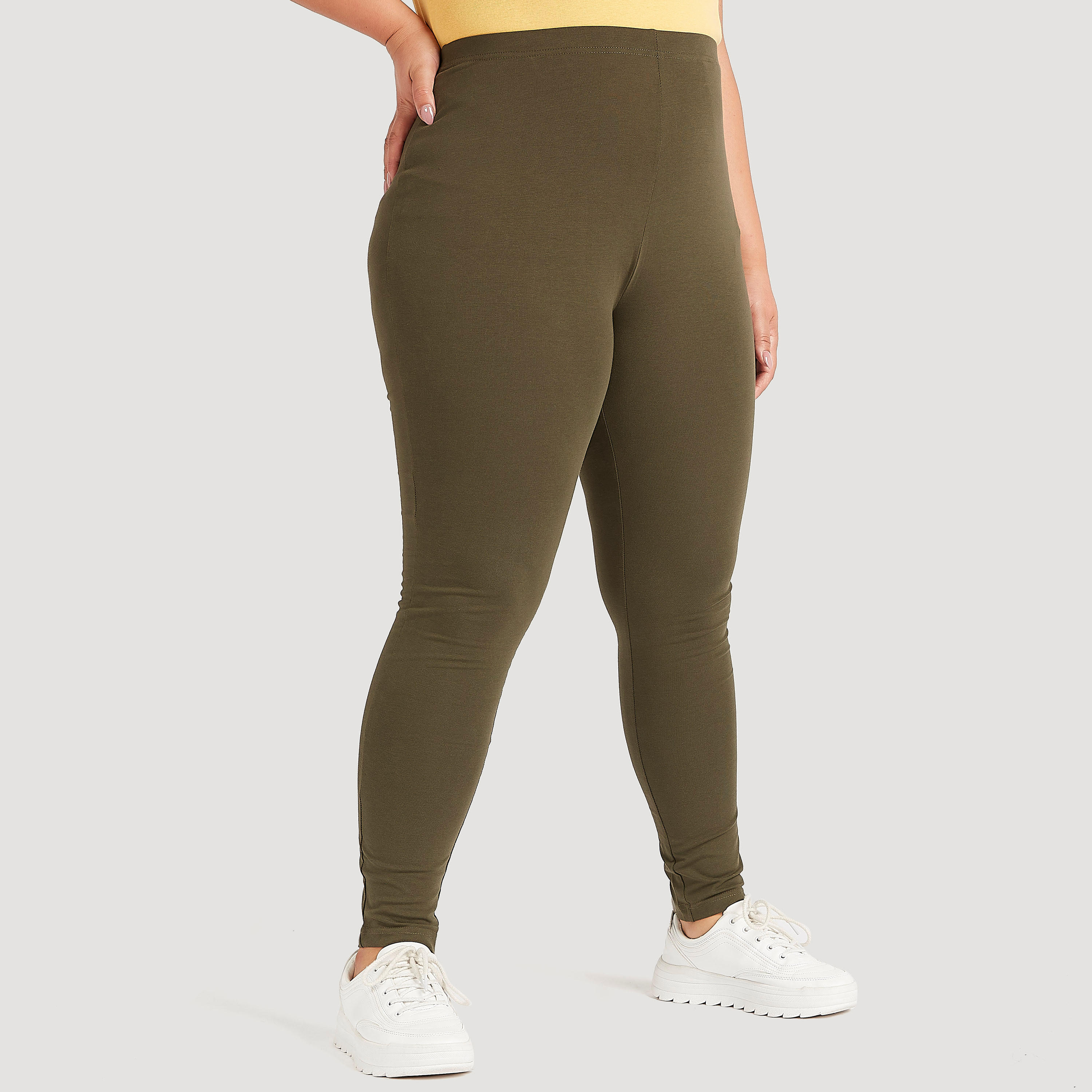 بنطلون ليقنز سادة طويل بخصر مطّاطي-women-clothing-bottoms-leggings-image-5