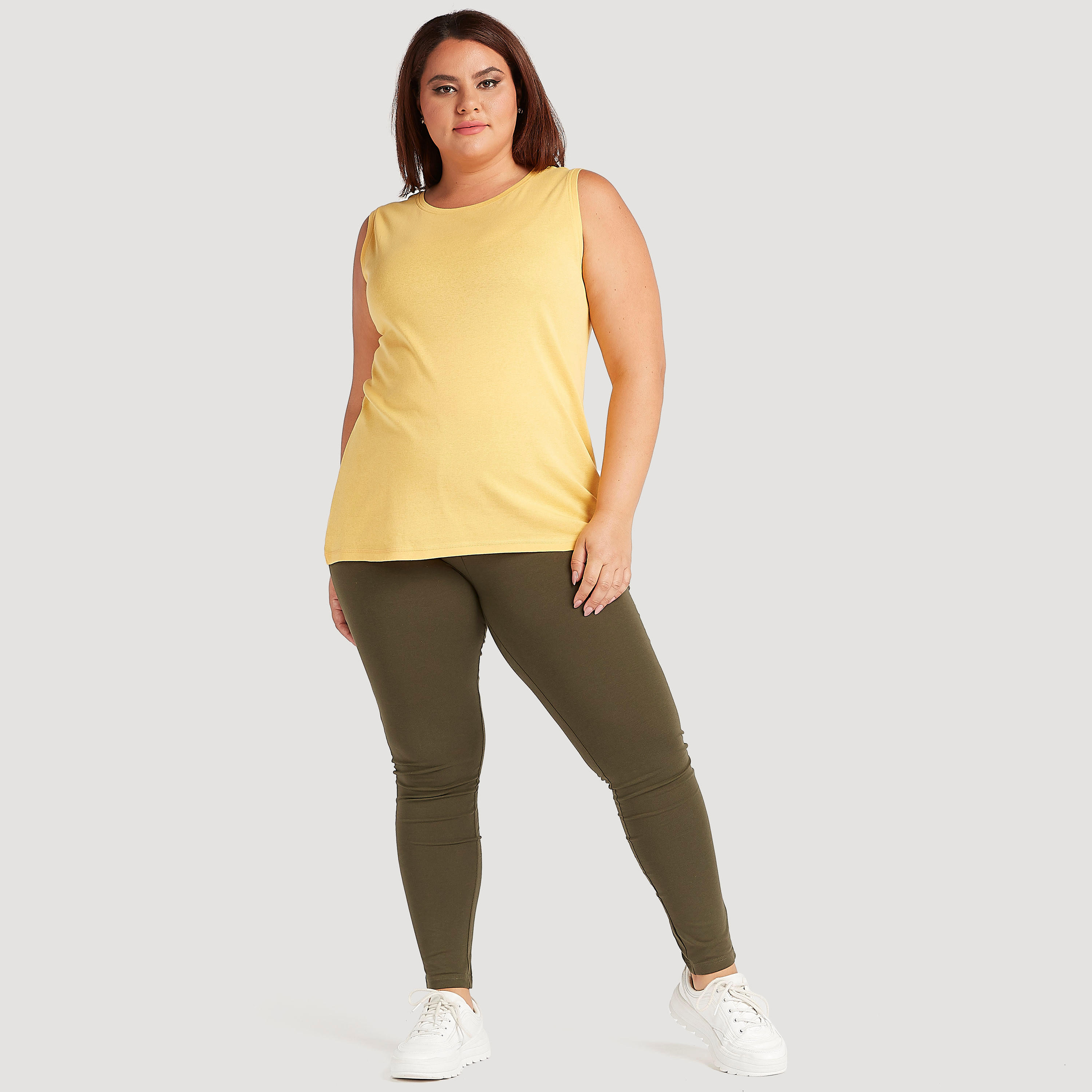 بنطلون ليقنز سادة طويل بخصر مطّاطي-women-clothing-bottoms-leggings-image-4