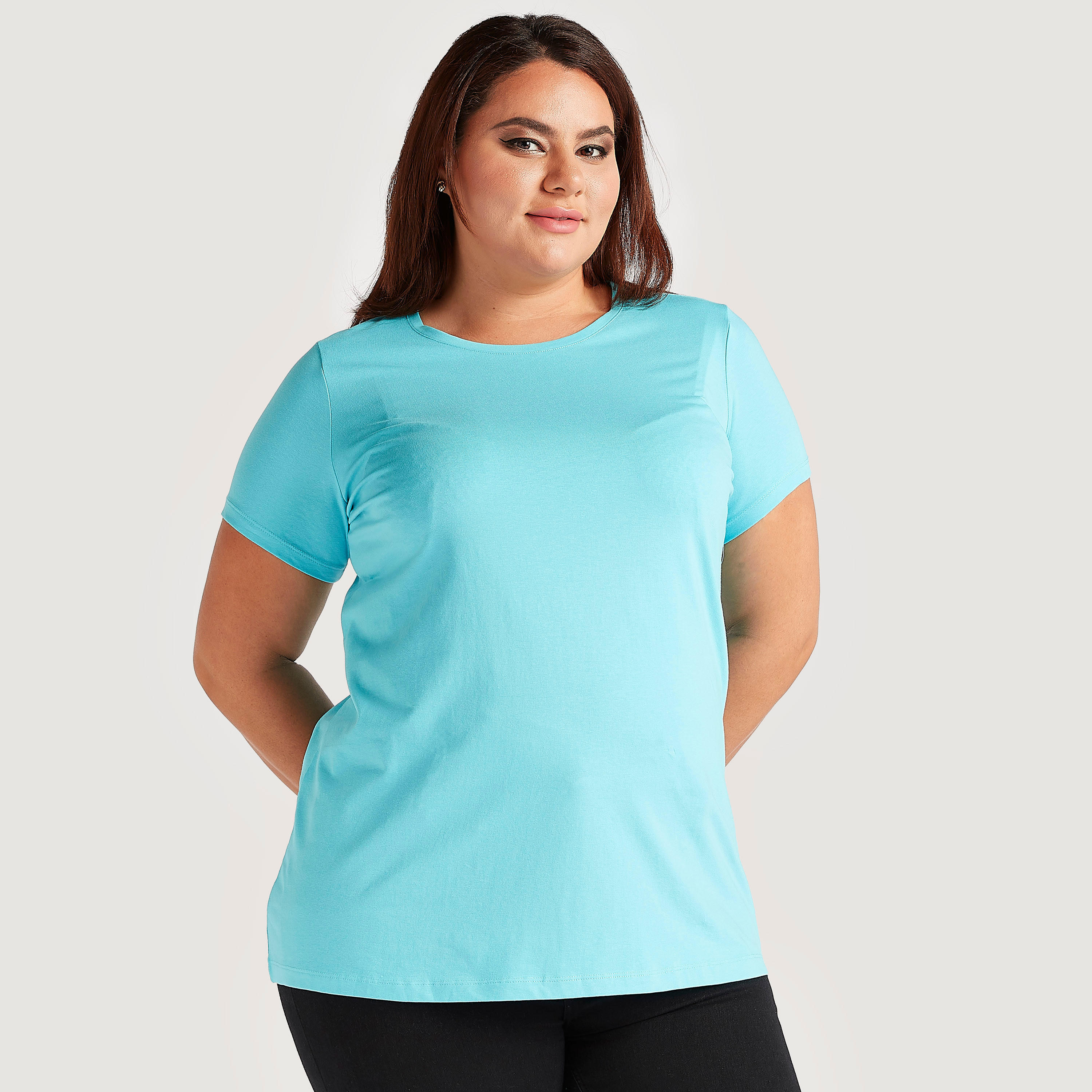 تيشيرت سادة بياقة ضيّقة وأكمام قصيرة-women-clothing-tshirts-image-5