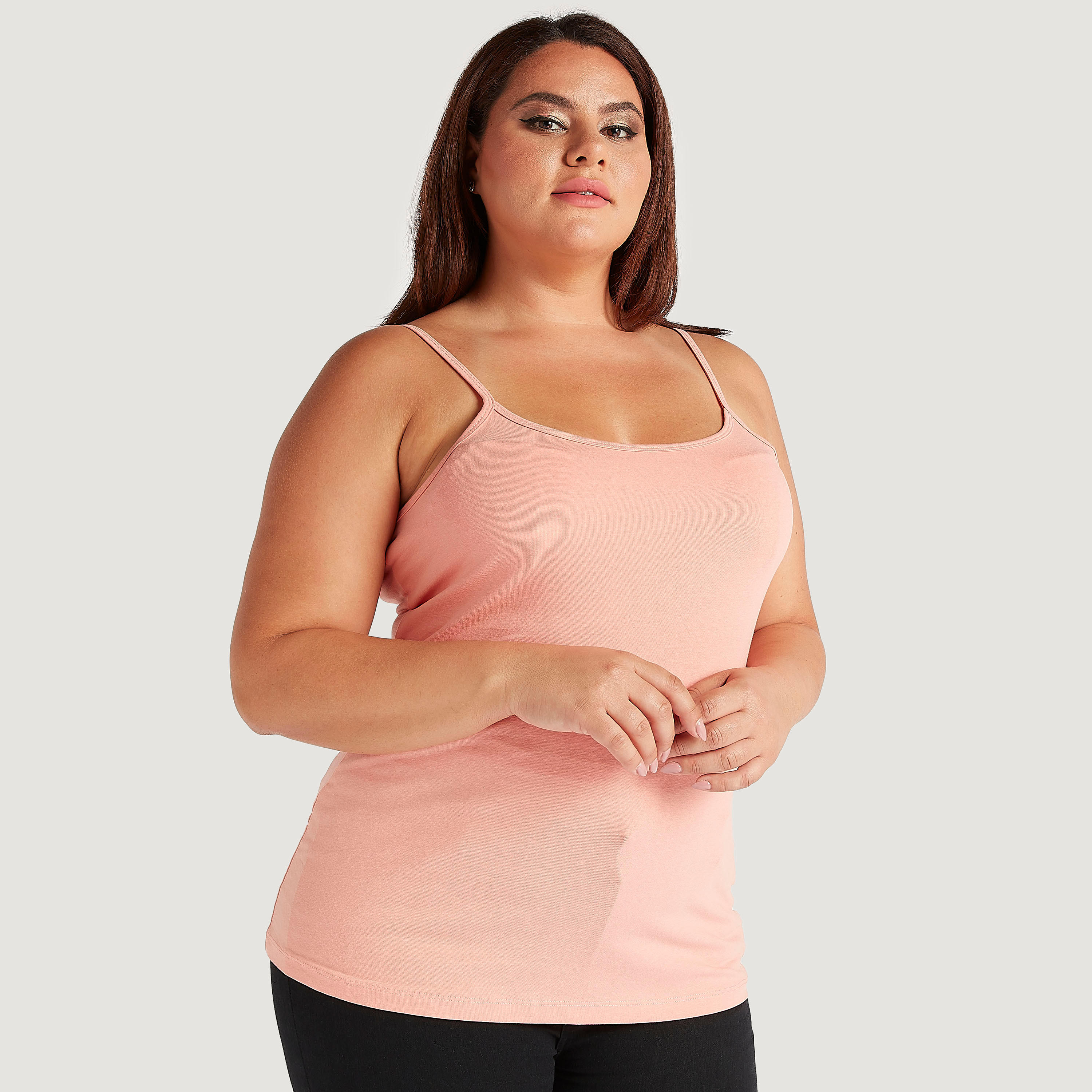 فيست سادة بياقة عميقة وحمّالات رفيعة-women-clothing-tshirts-image-1
