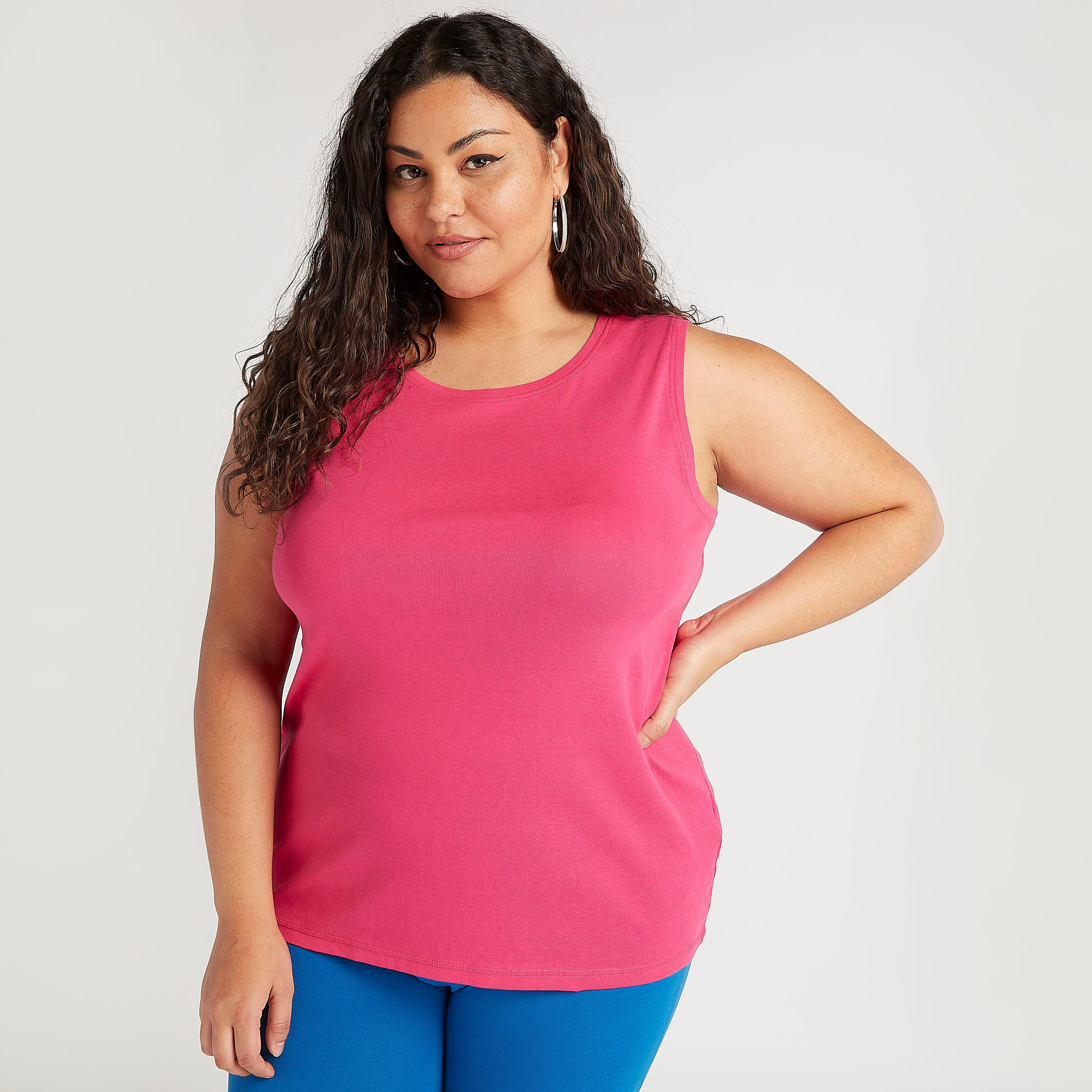 Solid Sleeveless Vest with Round Neck-women-clothing-tshirts-image-1