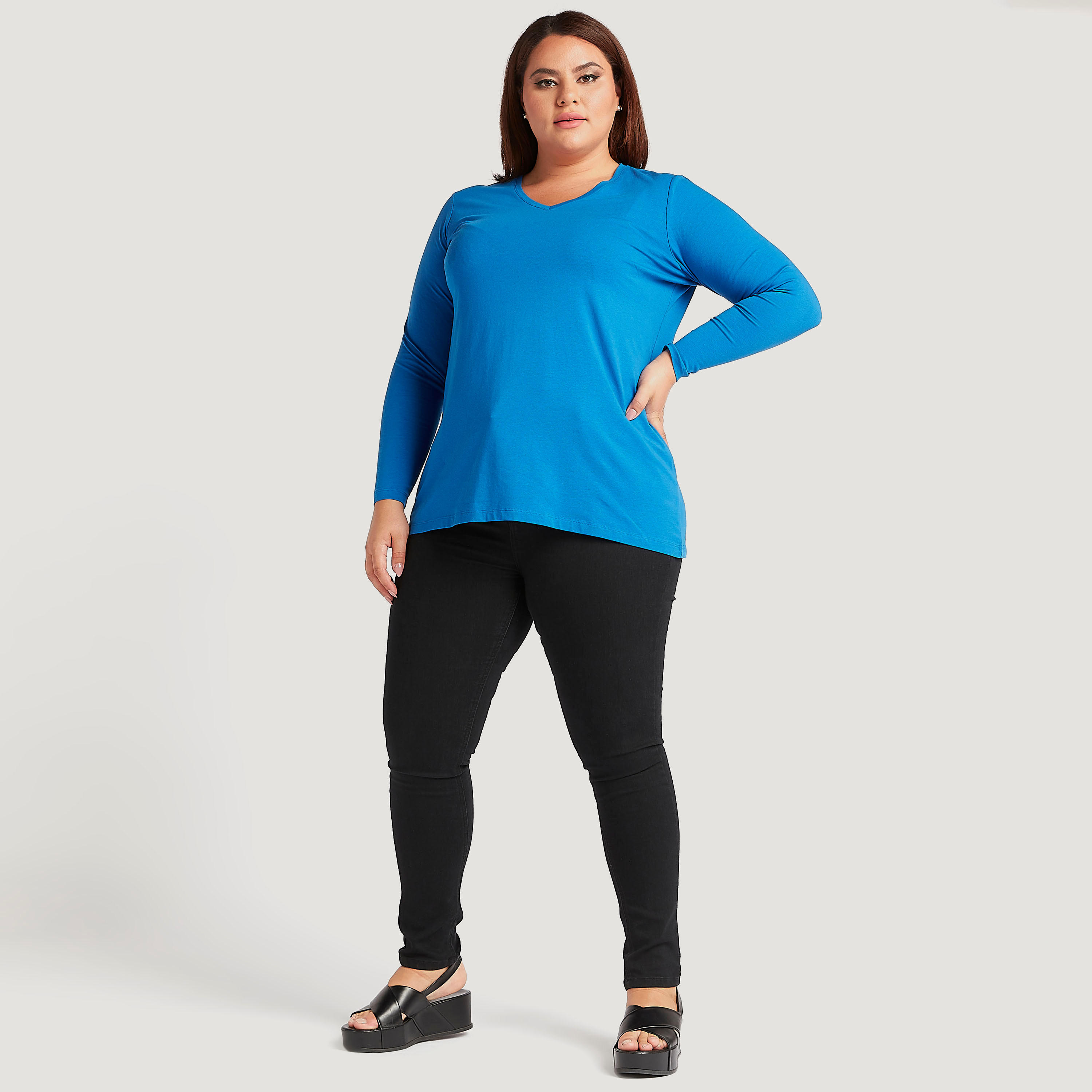 تيشيرت سادة بياقة V وأكمام طويلة-women-clothing-tshirts-image-4