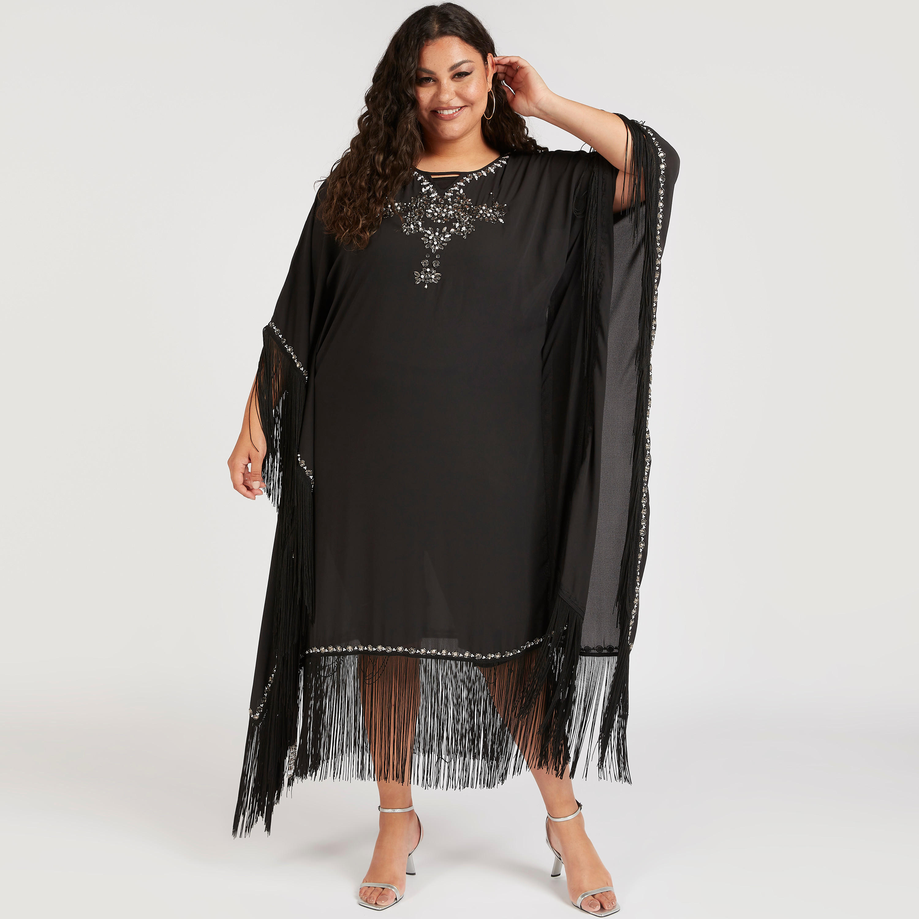 قفطان مزيّن إيه لاين بأكمام 3/4 وشراشيب-women-clothing-dresses-image-1