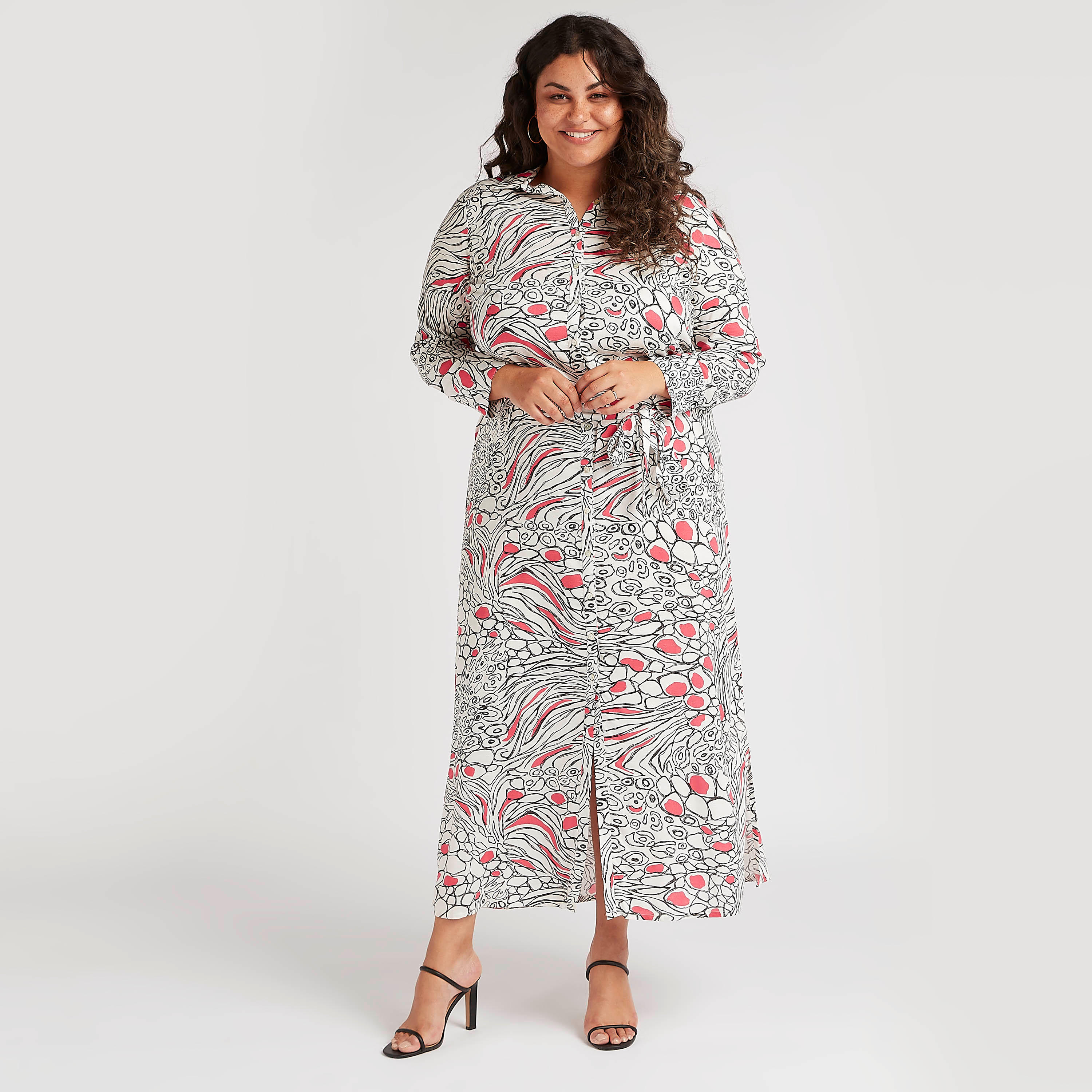 فستان قميص طويل بتصميم أزهار وأكمام طويلة وياقة عادية-women-clothing-dresses-image-1