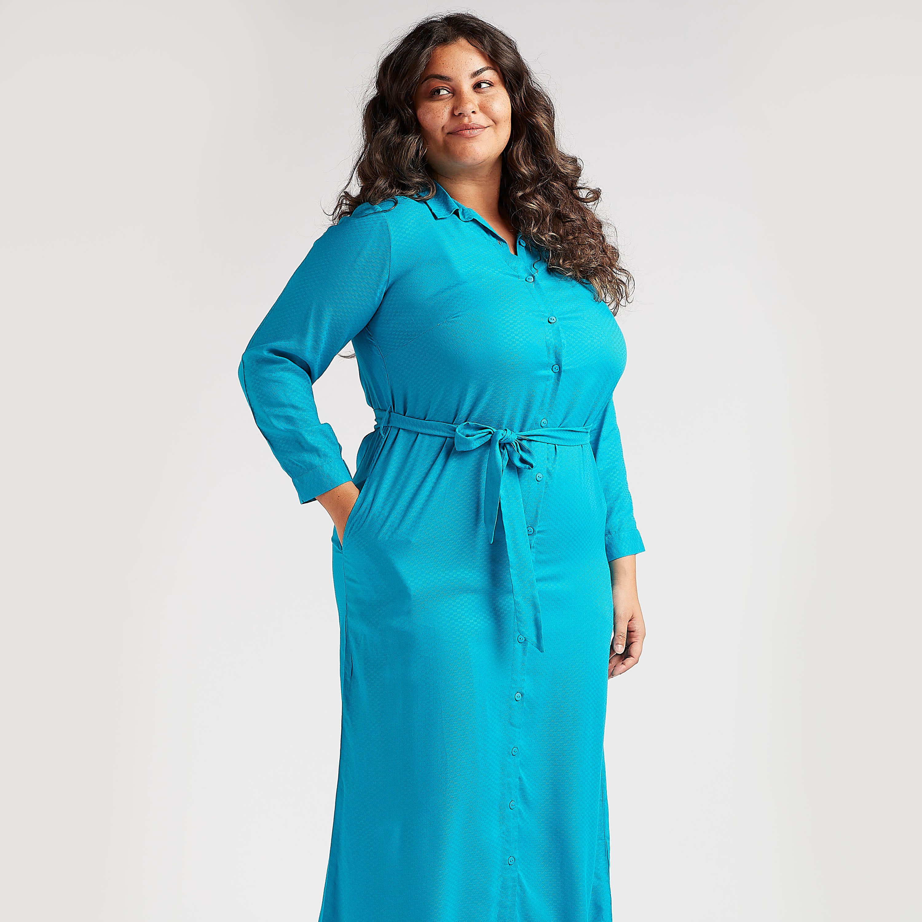 فستان قميص بارز الملمس طويل بجيوب وأكمام طويلة-women-clothing-dresses-image-2