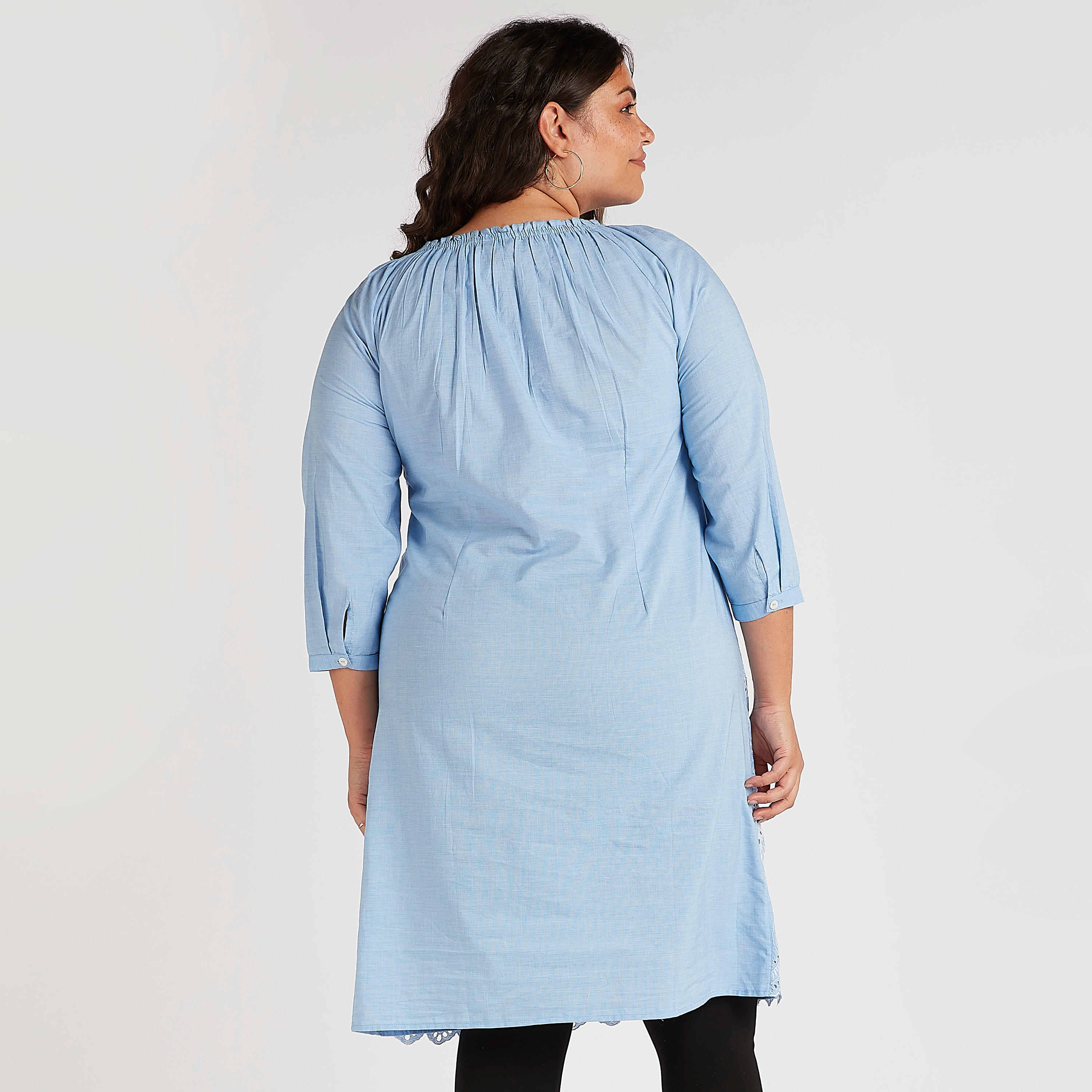 تونك مطرزة بأربطة عنق وأكمام 3/4-women-clothing-shirtsandblouses-blouses-image-5