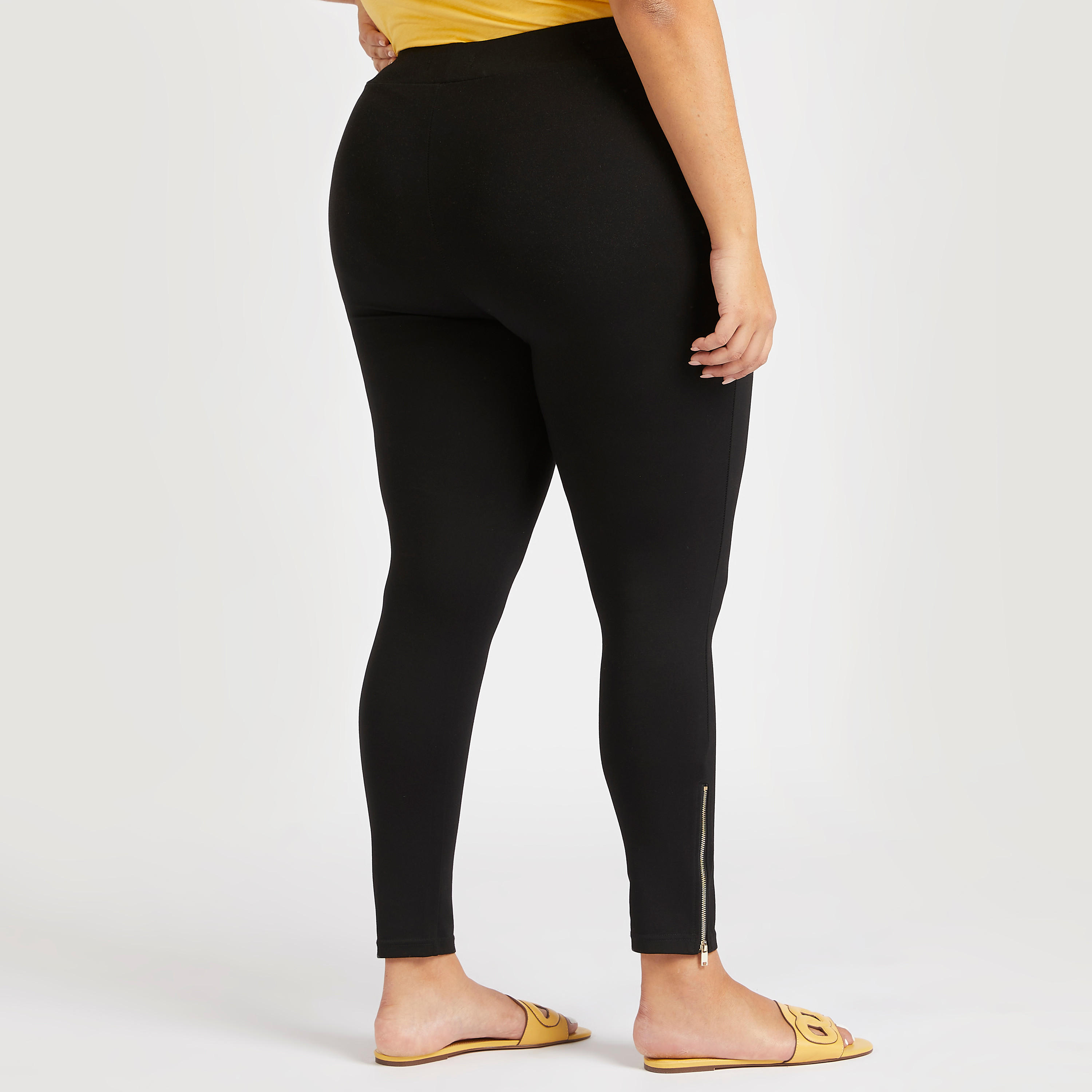 بنطلون ليقنز سادة بخصر متوسط الارتفاع وأطراف بتفاصيل سحّاب-women-clothing-bottoms-leggings-image-4