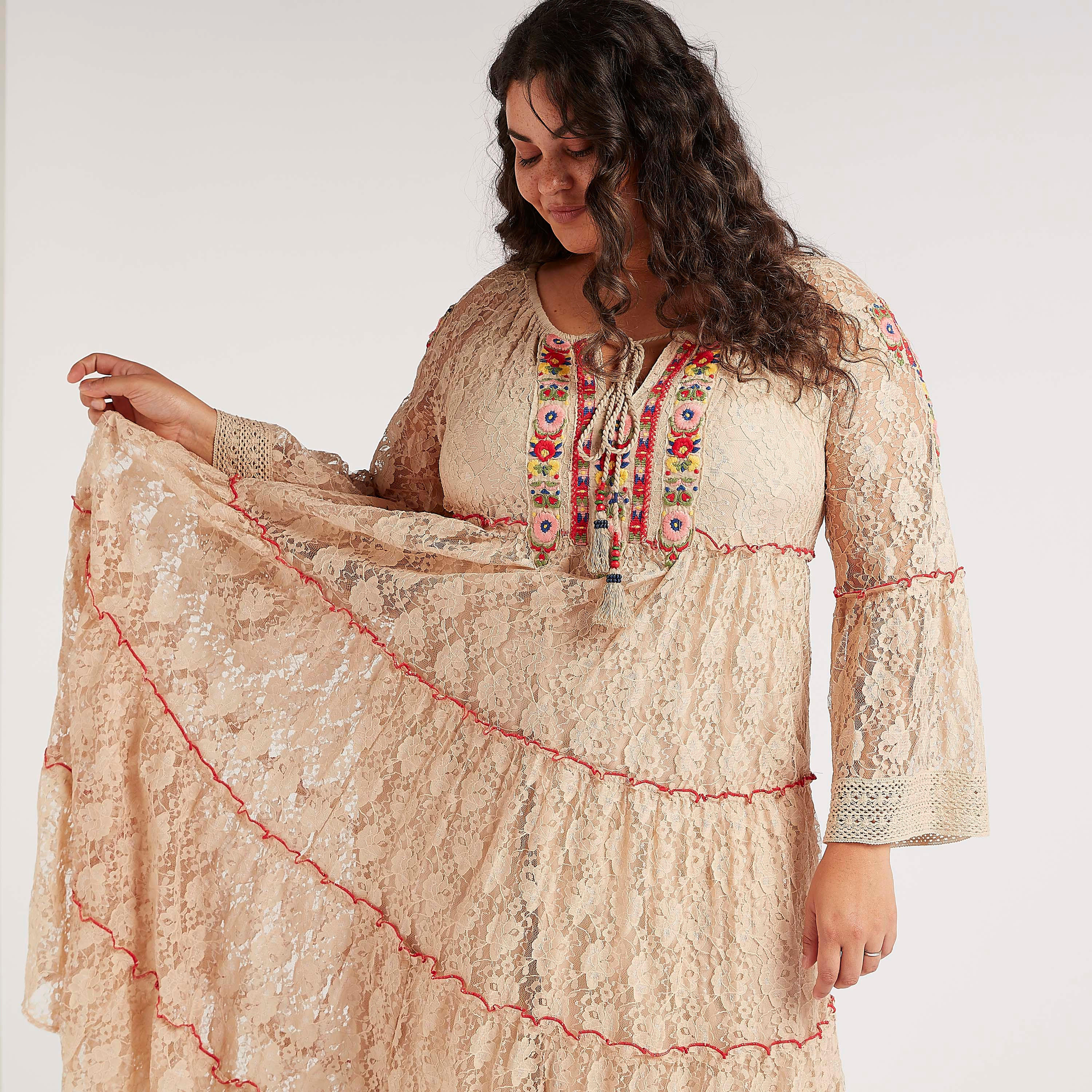 فستان طويل إيه لاين مطرز متعدّد الطبقات-women-clothing-dresses-image-4