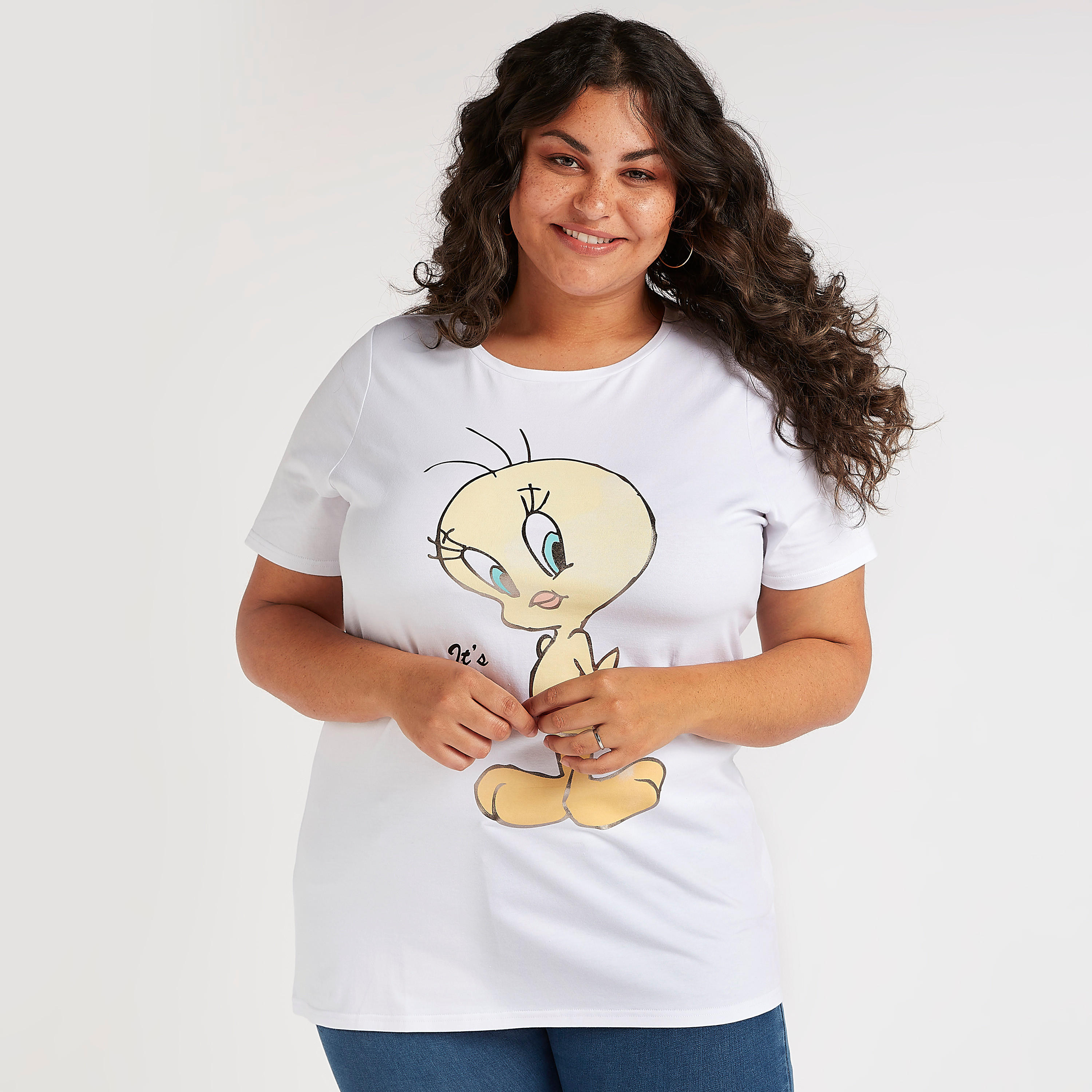 تيشيرت بياقة ضيّقة وأكمام قصيرة وطبعات-women-clothing-tshirts-image-1