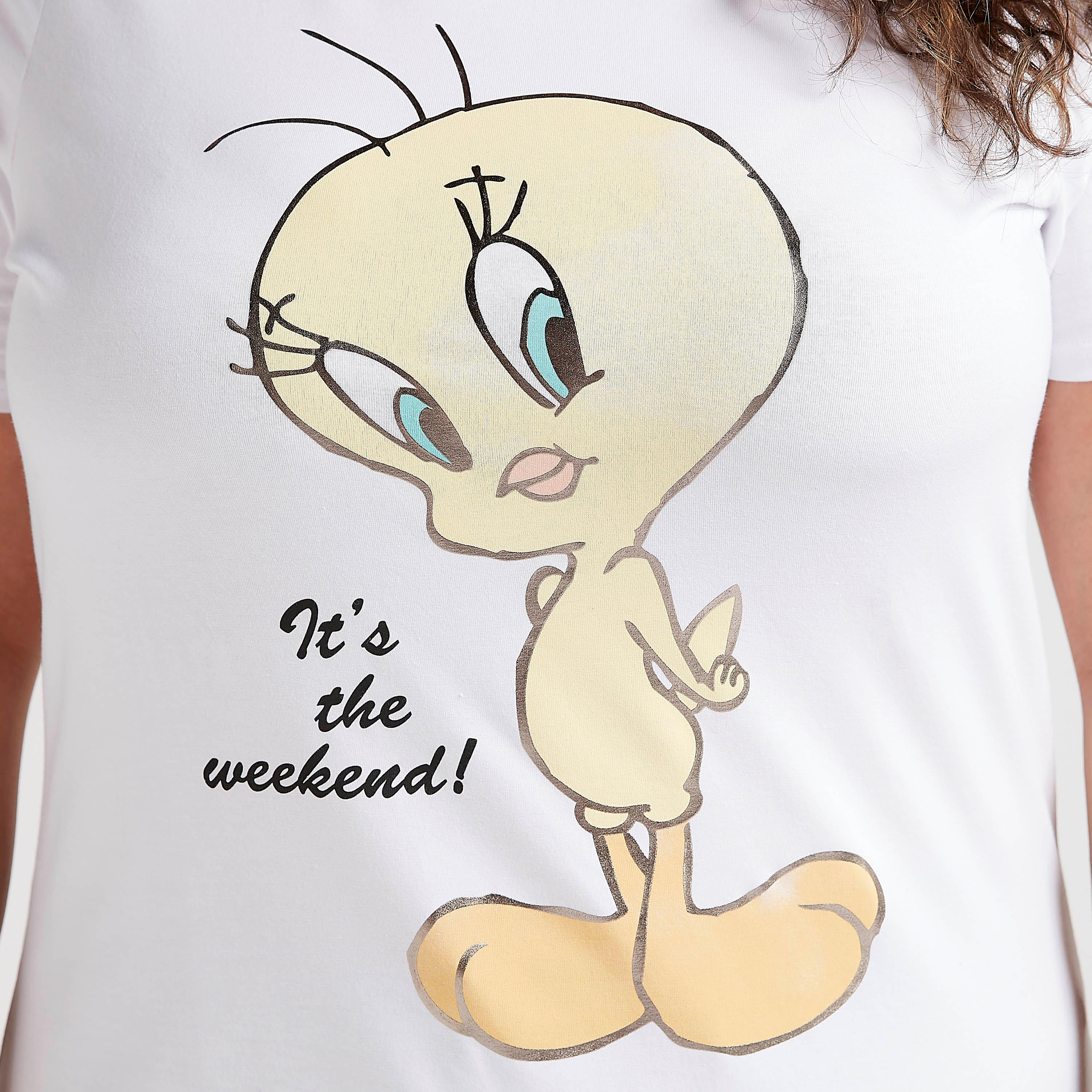 تيشيرت بياقة ضيّقة وأكمام قصيرة وطبعات-women-clothing-tshirts-image-3